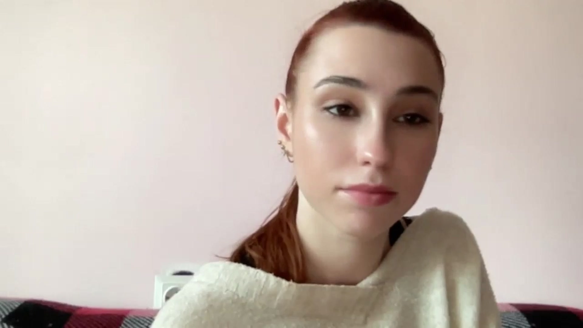Gallery image thumbnail from Just_I's myfreecams stream on, 06/15/2024, 14:01 image 8 of 20