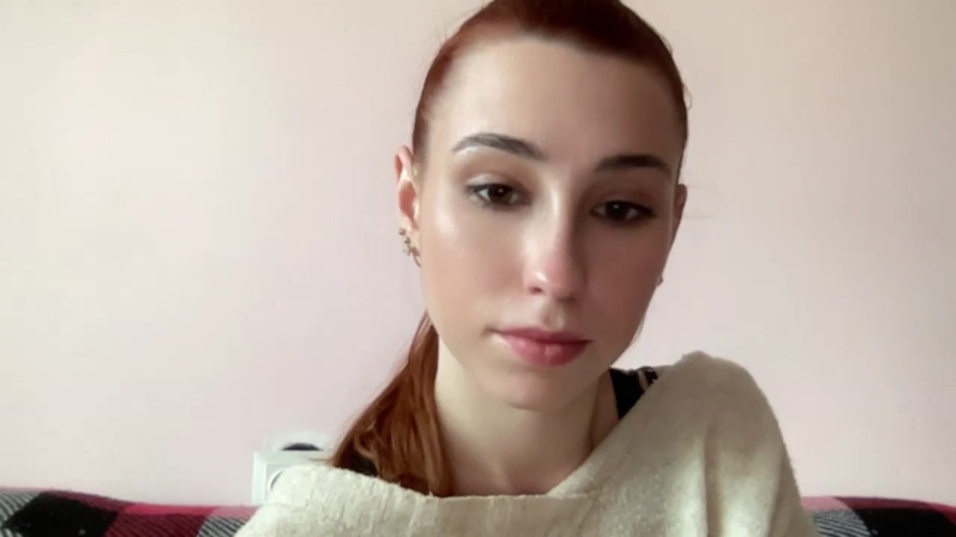 Gallery image thumbnail from Just_I's myfreecams stream on, 06/15/2024, 14:01 image 17 of 20