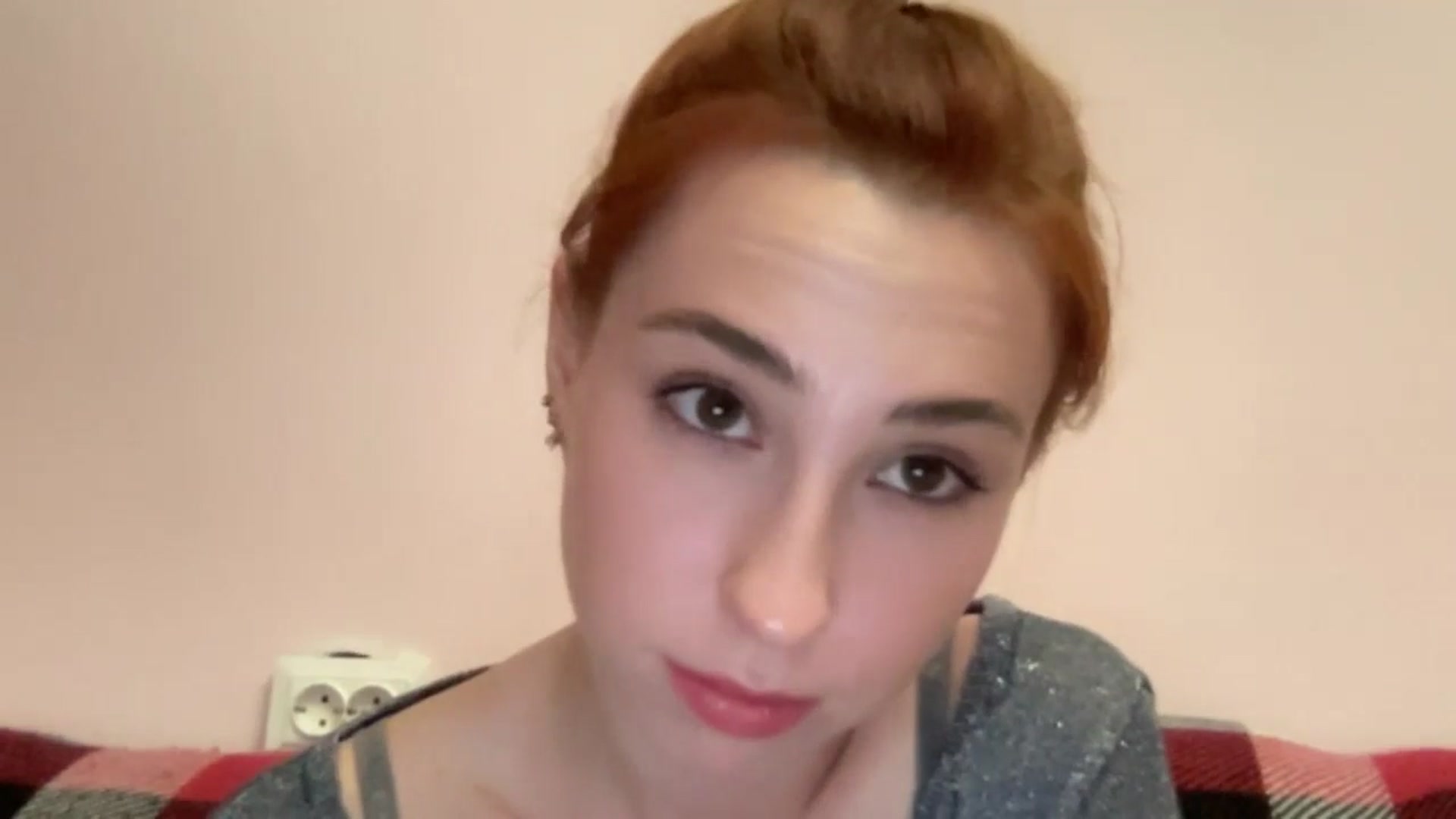 Gallery image thumbnail from Just_I's myfreecams stream on, 06/16/2024, 23:07 image 5 of 20