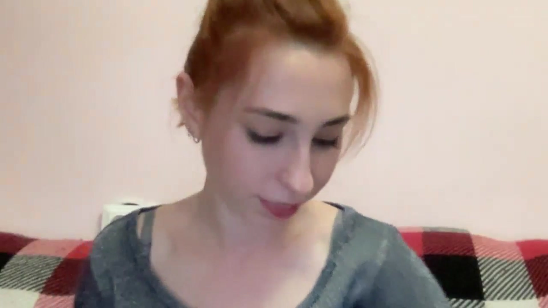 Gallery image thumbnail from Just_I's myfreecams stream on, 06/16/2024, 23:07 image 3 of 20
