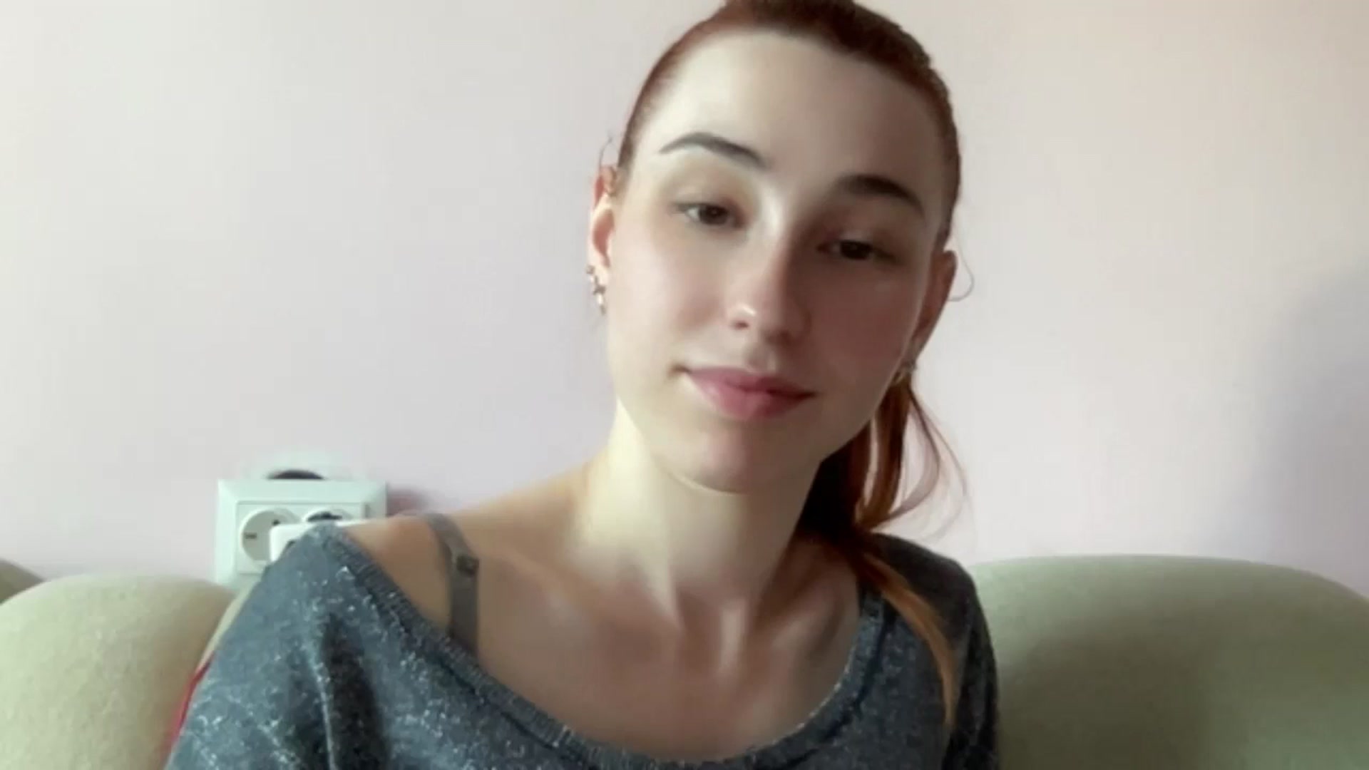 Gallery image thumbnail from Just_I's myfreecams stream on, 06/18/2024, 14:15 image 10 of 20