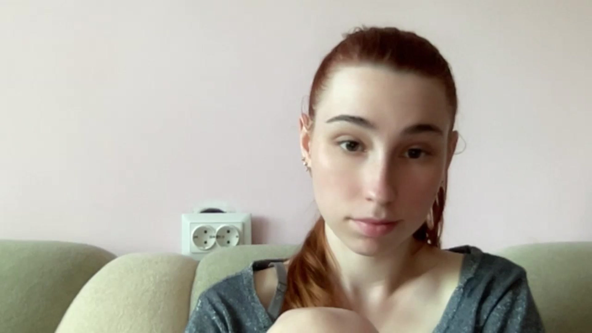 Gallery image thumbnail from Just_I's myfreecams stream on, 06/18/2024, 15:22 image 2 of 20