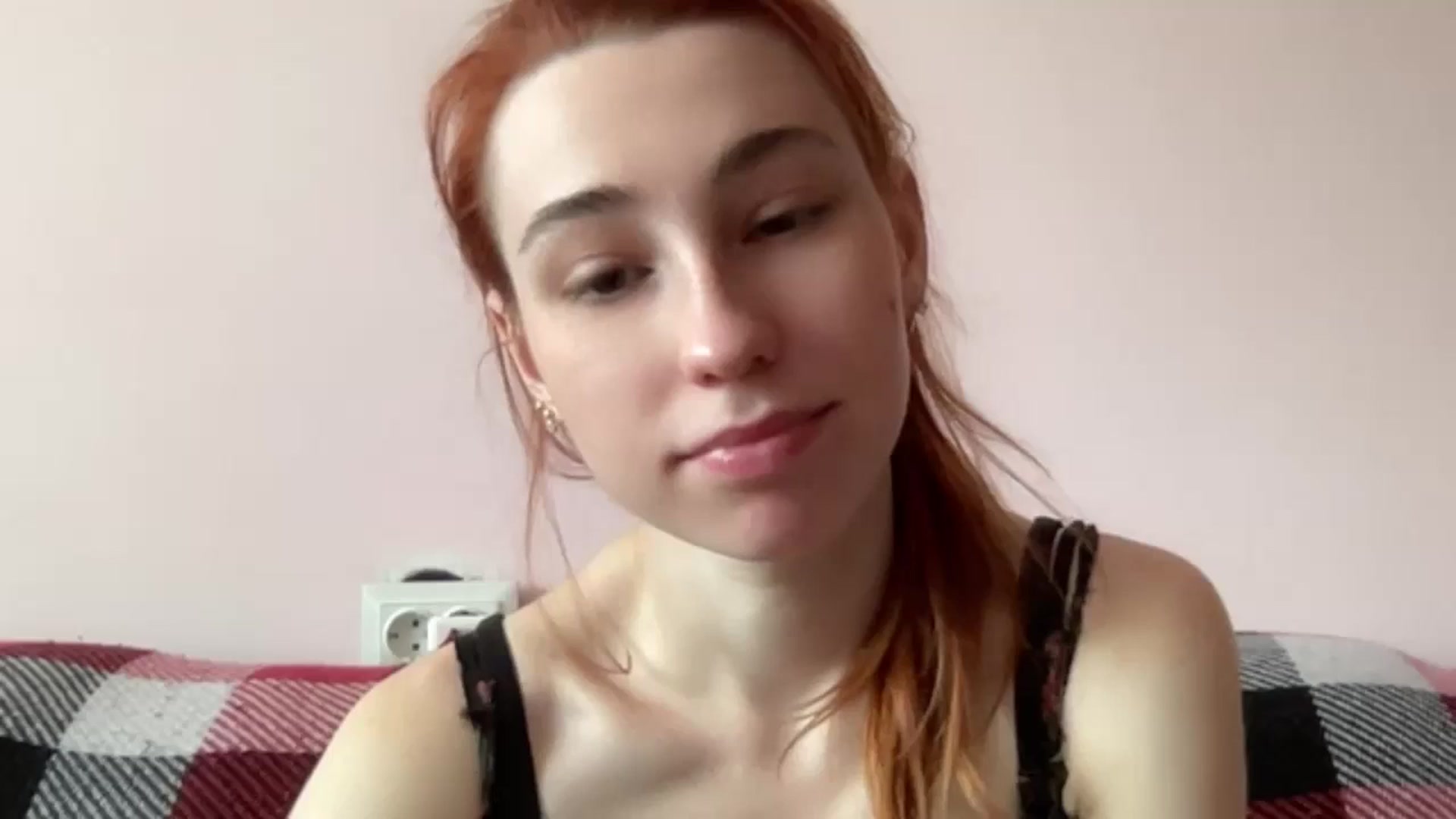 Gallery image thumbnail from Just_I's myfreecams stream on, 06/19/2024, 11:17 image 7 of 20
