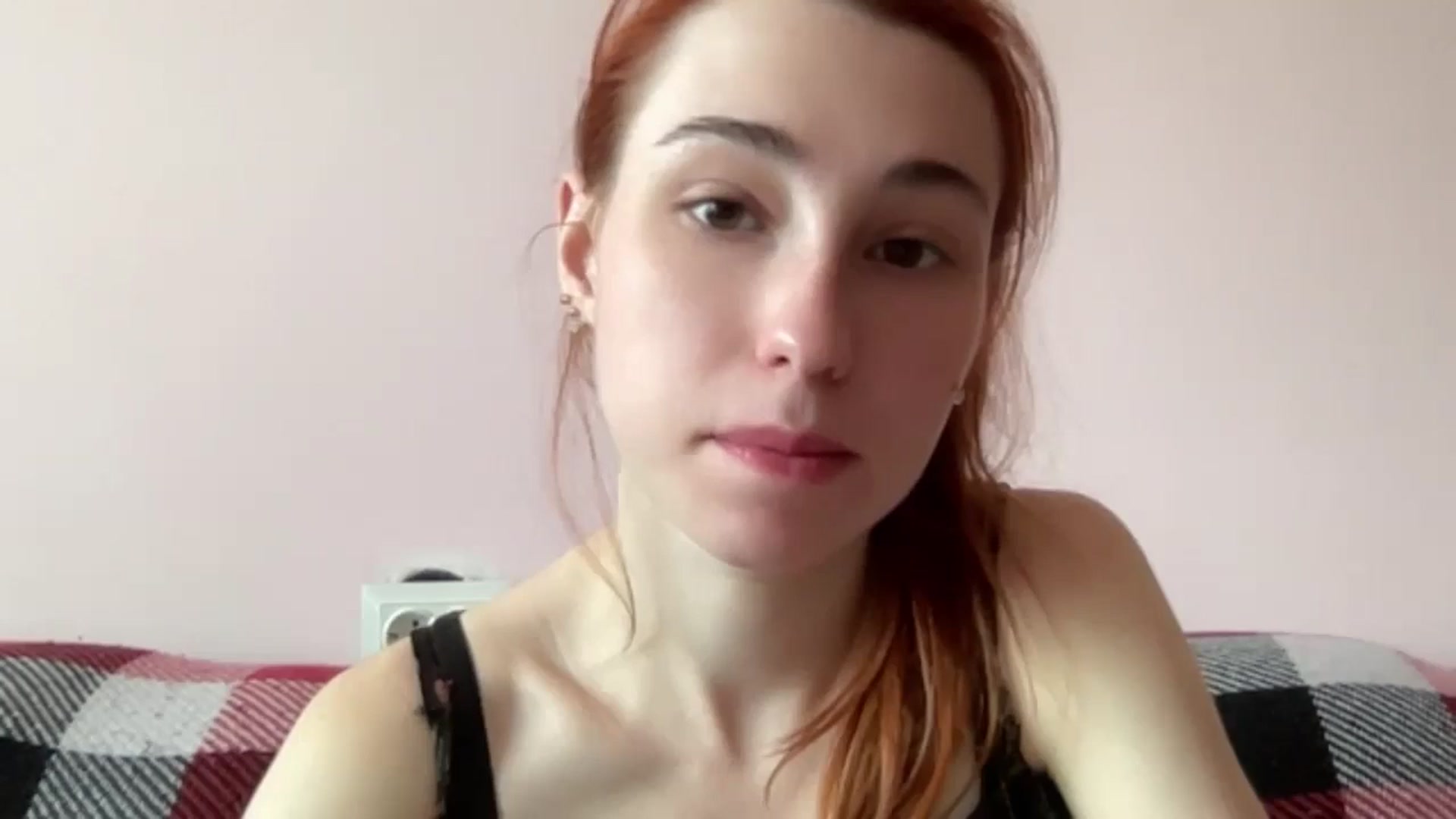 Gallery image thumbnail from Just_I's myfreecams stream on, 06/19/2024, 11:17 image 9 of 20