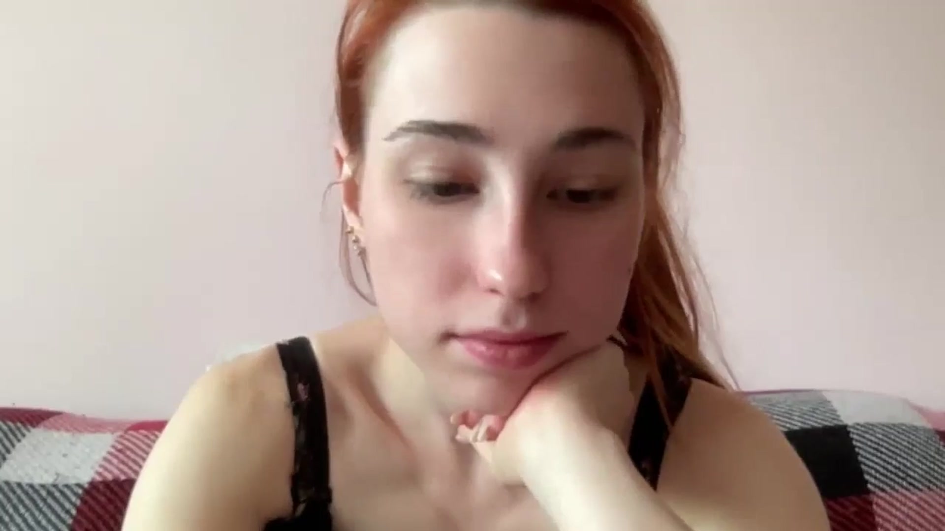 Gallery image thumbnail from Just_I's myfreecams stream on, 06/19/2024, 11:17 image 13 of 20
