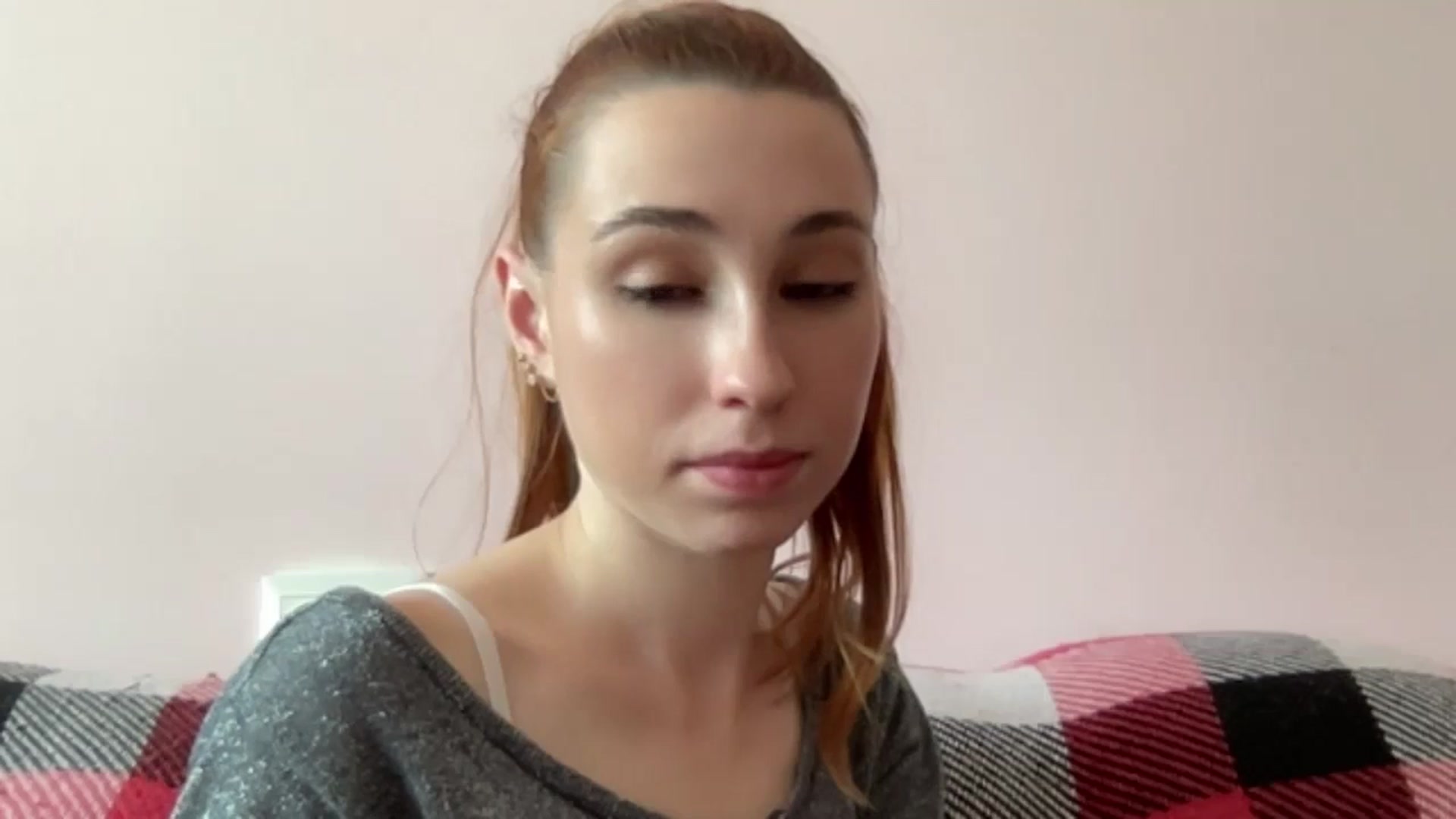 Gallery image thumbnail from Just_I's myfreecams stream on, 07/08/2024, 11:30 image 17 of 20