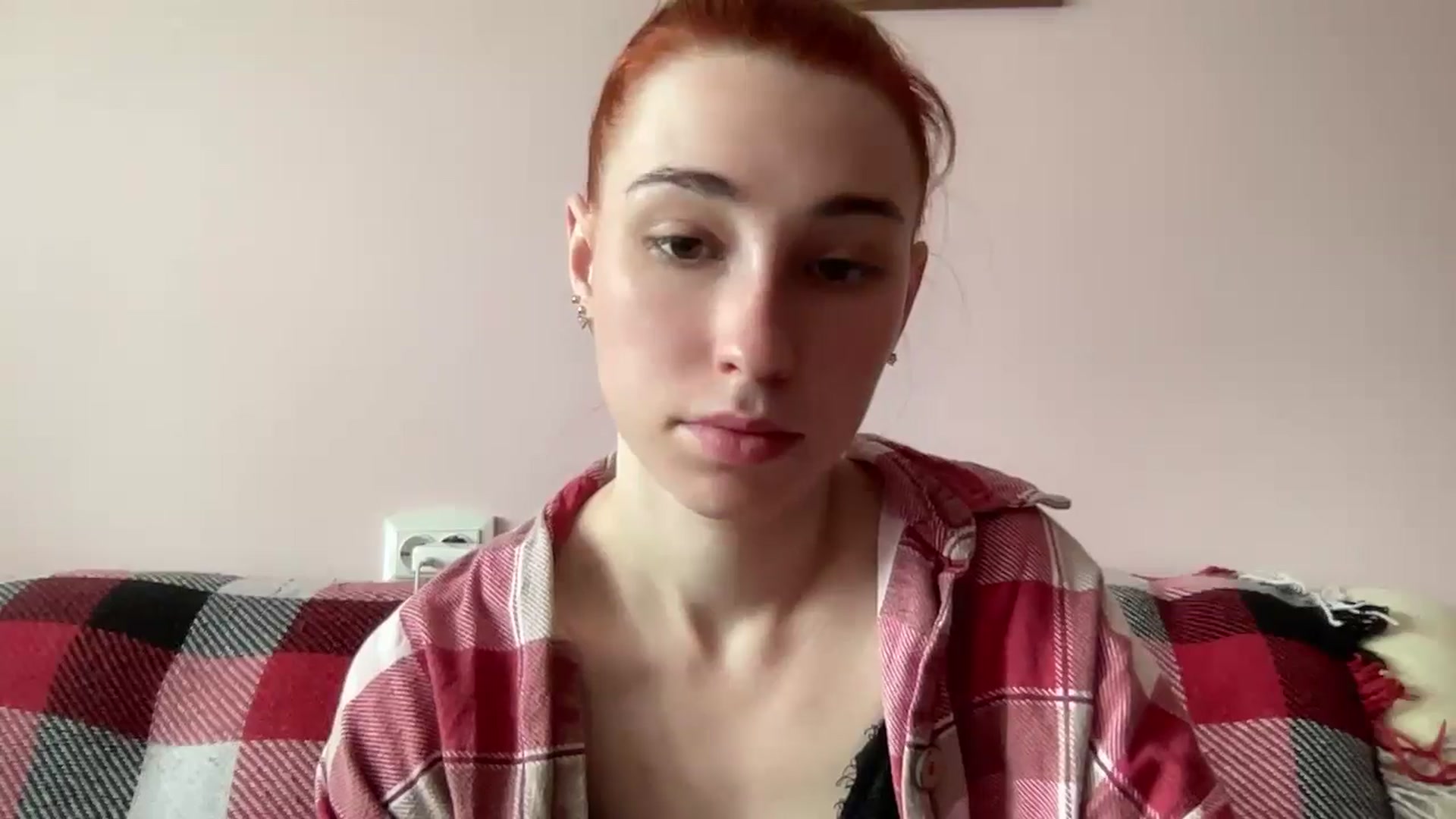 Gallery image thumbnail from Just_I's myfreecams stream on, 07/18/2024, 11:24 image 2 of 20