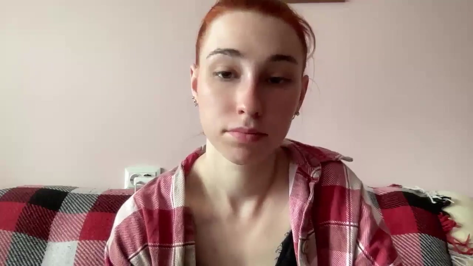 Gallery image thumbnail from Just_I's myfreecams stream on, 07/18/2024, 11:24 image 3 of 20