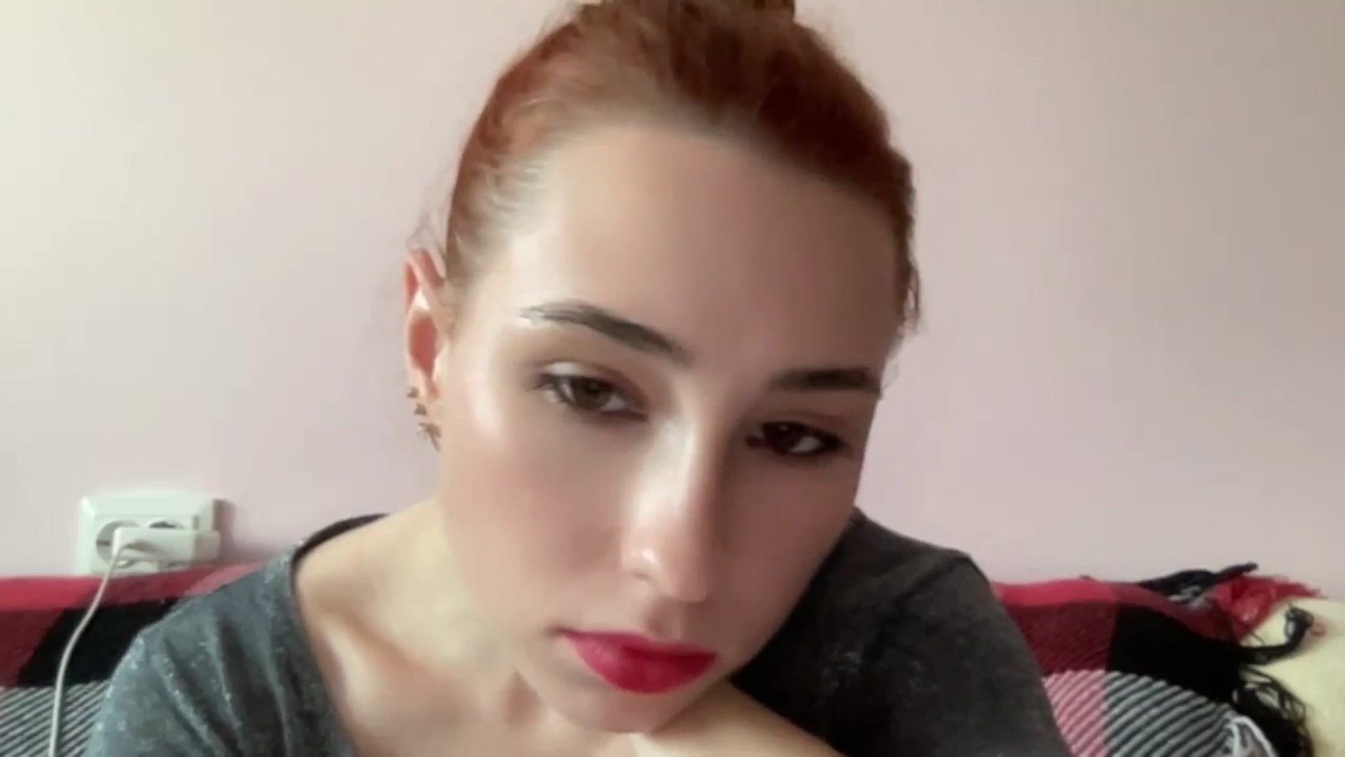 Gallery image thumbnail from Just_I's myfreecams stream on, 09/02/2024, 13:41 image 13 of 20