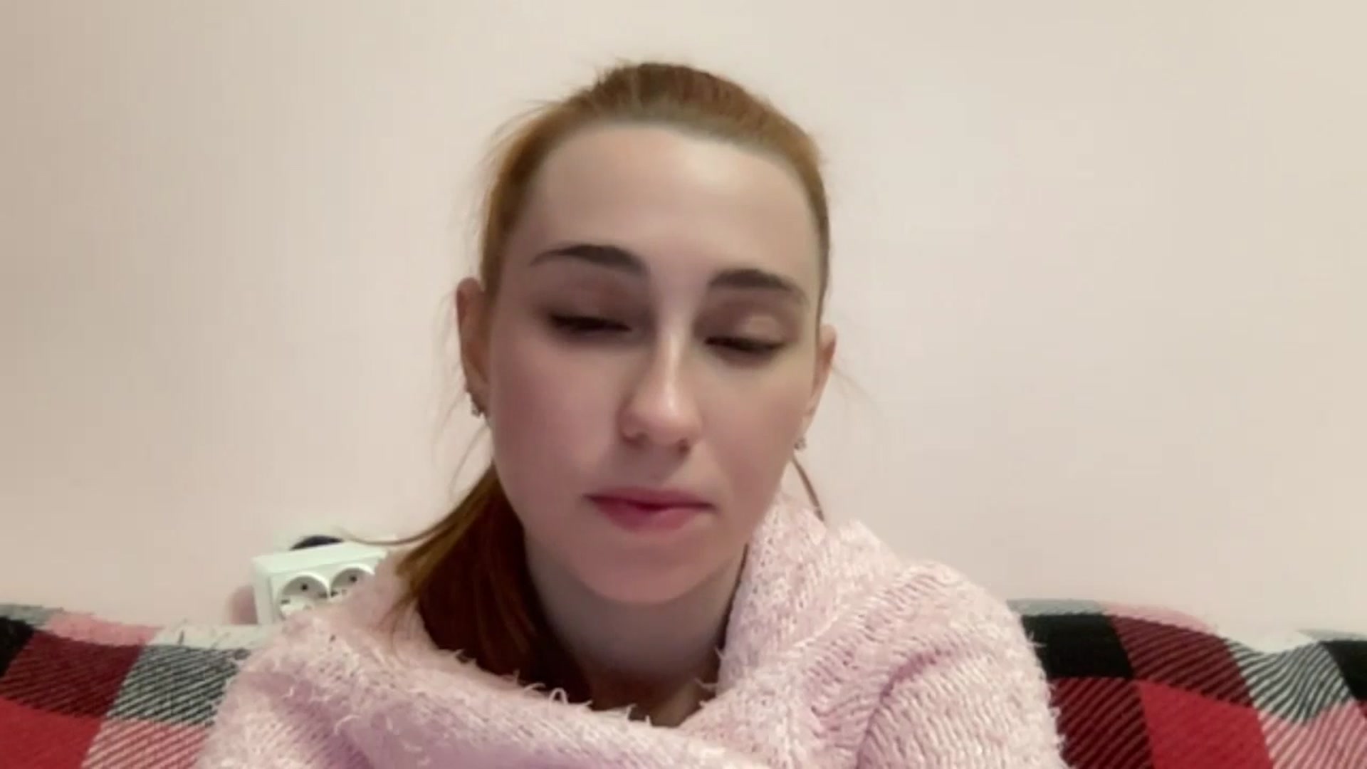 Gallery image thumbnail from Just_I's myfreecams stream on, 09/09/2024, 24:53 image 15 of 20
