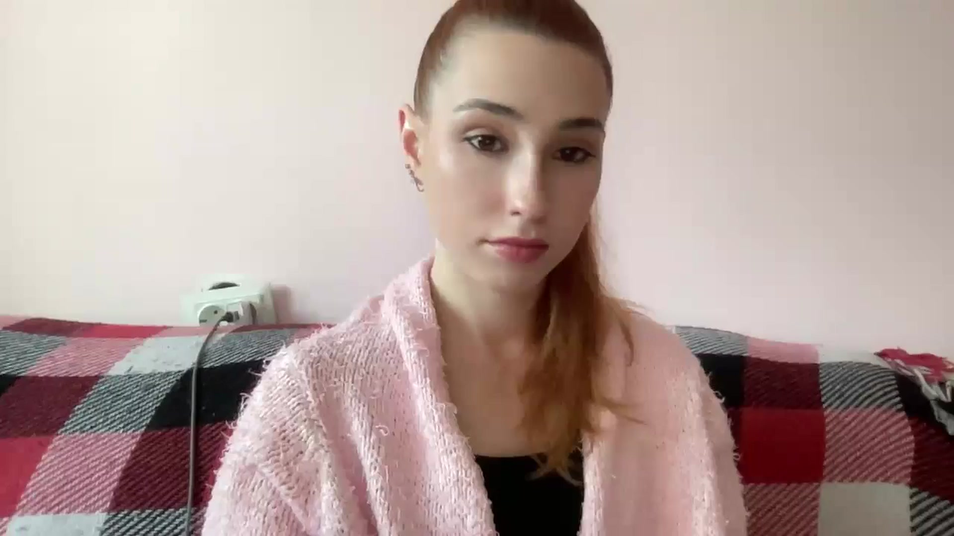 Gallery image thumbnail from Just_I's myfreecams stream on, 09/09/2024, 14:06 image 12 of 20