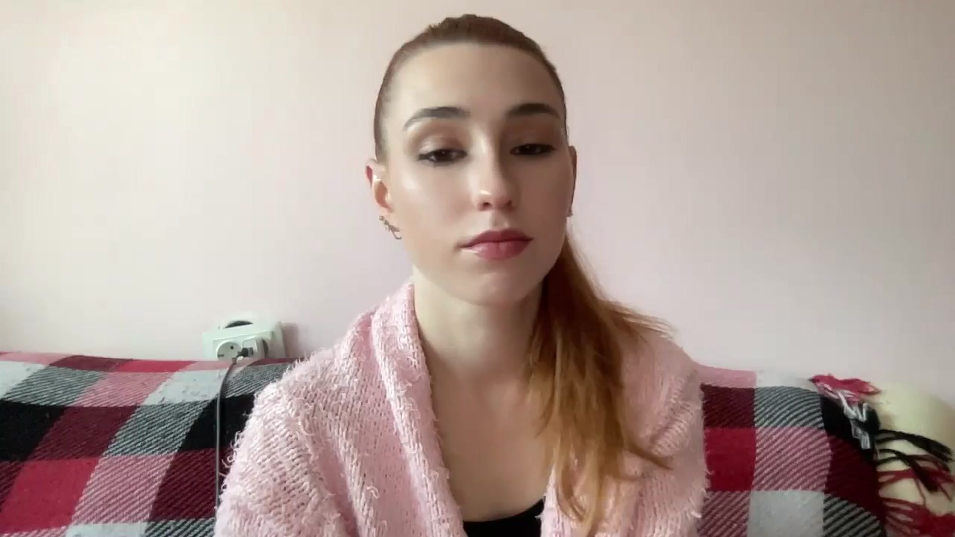 Gallery image thumbnail from Just_I's myfreecams stream on, 09/09/2024, 14:06 image 8 of 20