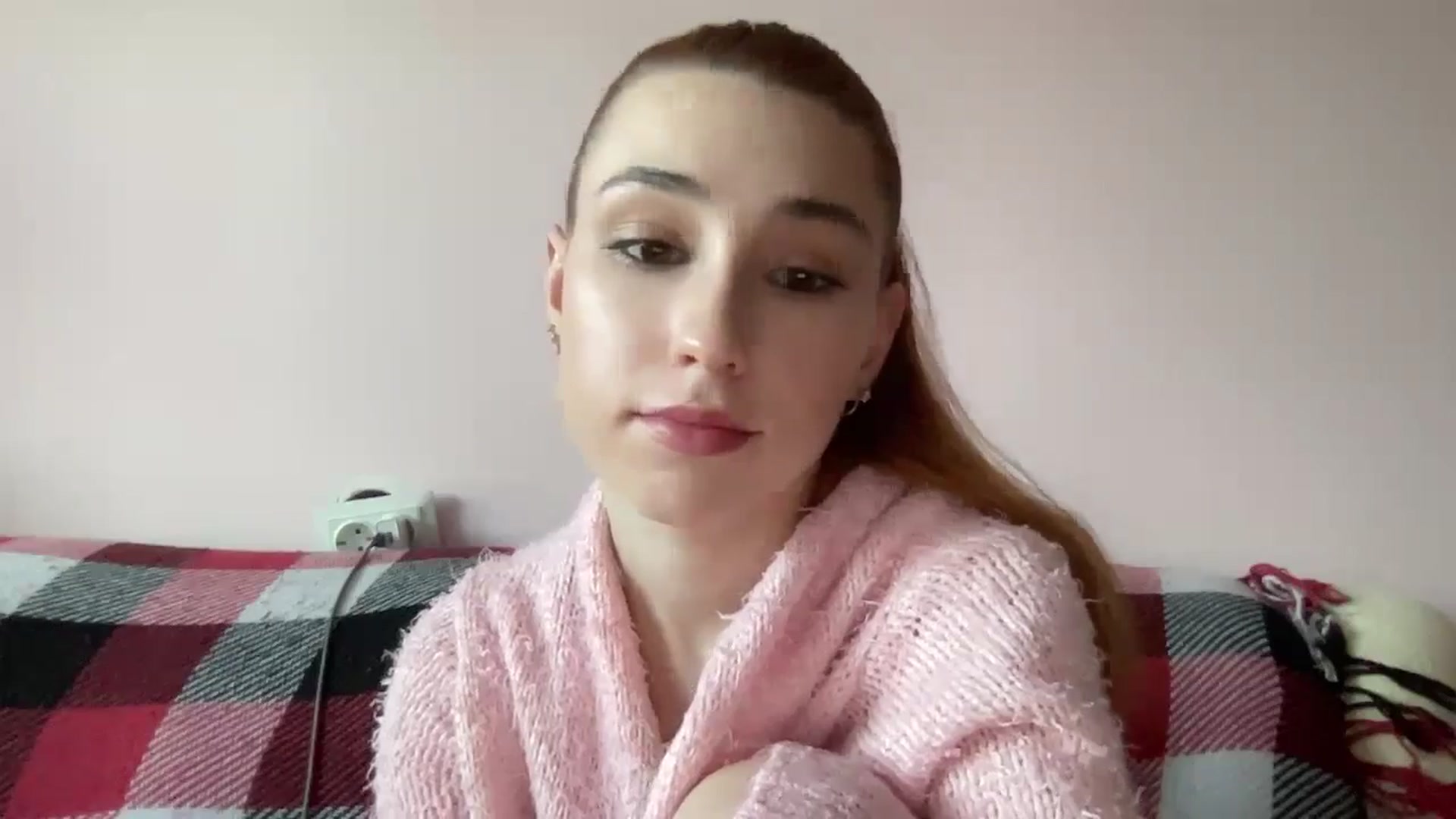 Gallery image thumbnail from Just_I's myfreecams stream on, 09/09/2024, 14:41 image 20 of 20