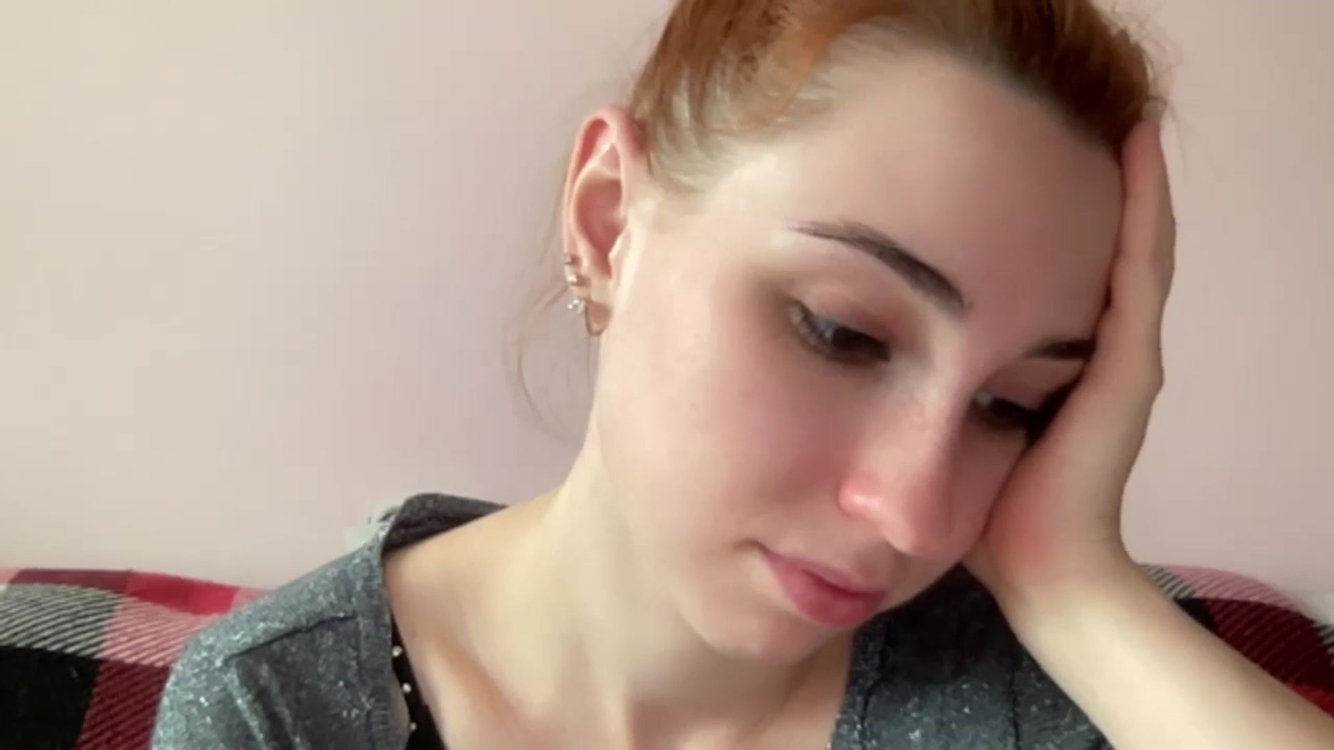 Gallery image thumbnail from Just_I's myfreecams stream on, 09/11/2024, 13:37 image 19 of 20