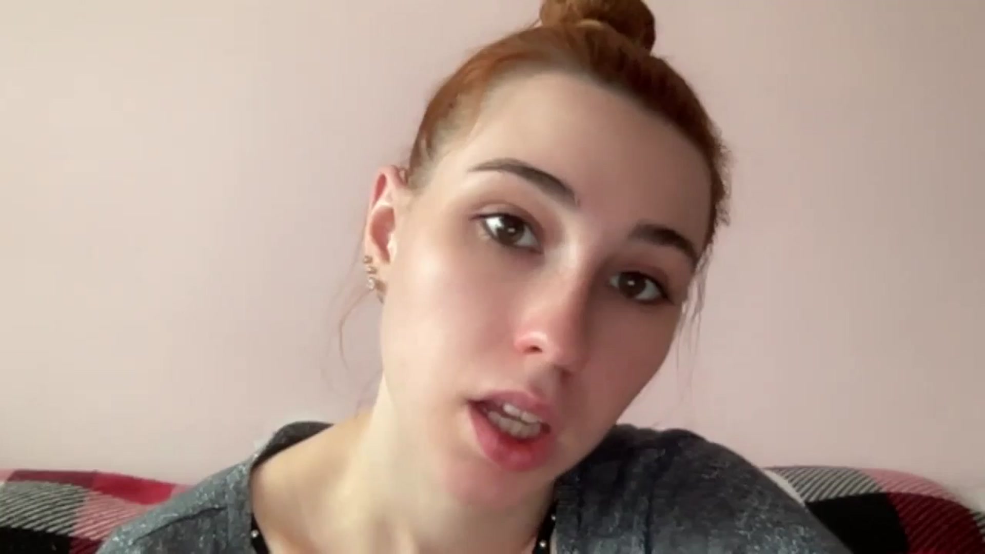 Gallery image thumbnail from Just_I's myfreecams stream on, 09/11/2024, 13:37 image 12 of 20