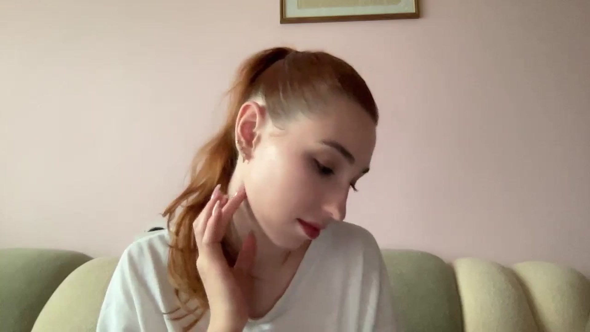 Gallery image thumbnail from Just_I's myfreecams stream on, 09/14/2024, 11:44 image 17 of 20