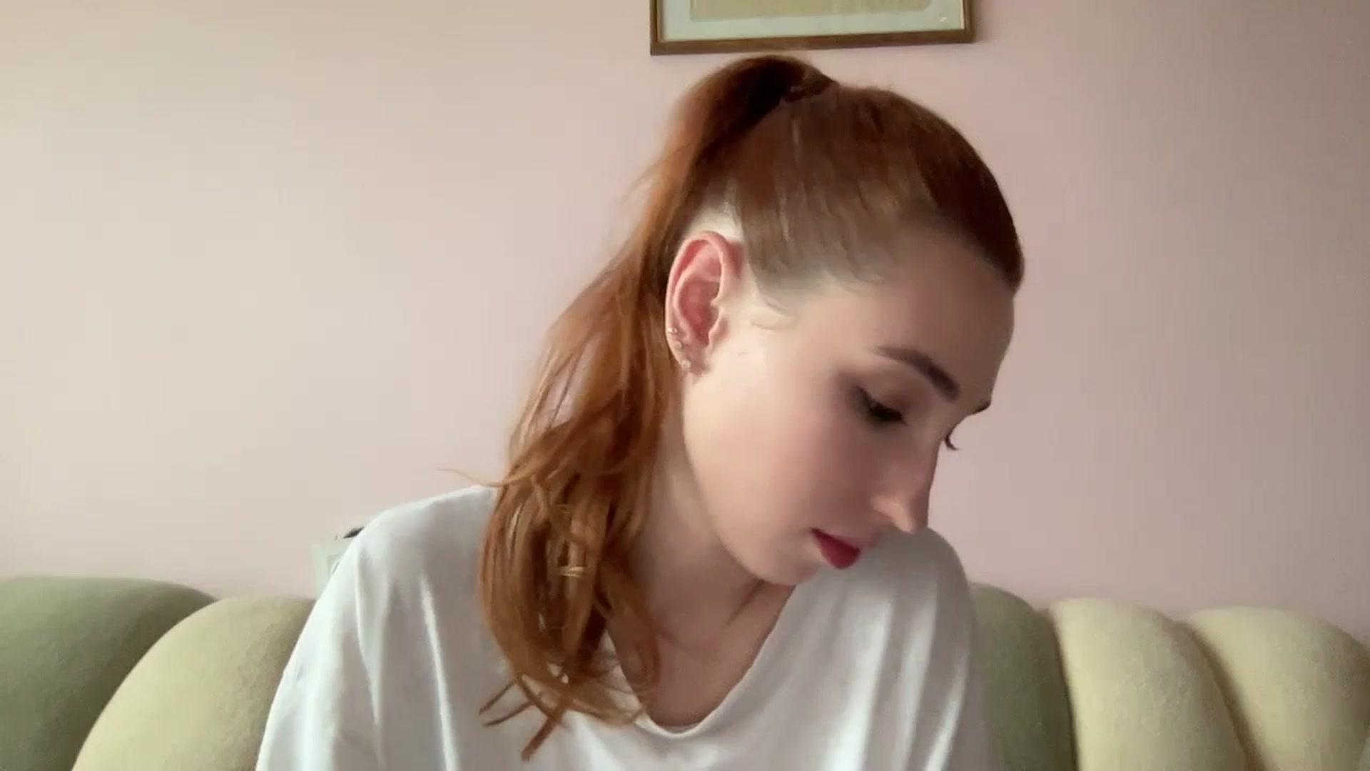 Gallery image thumbnail from Just_I's myfreecams stream on, 09/14/2024, 11:44 image 16 of 20