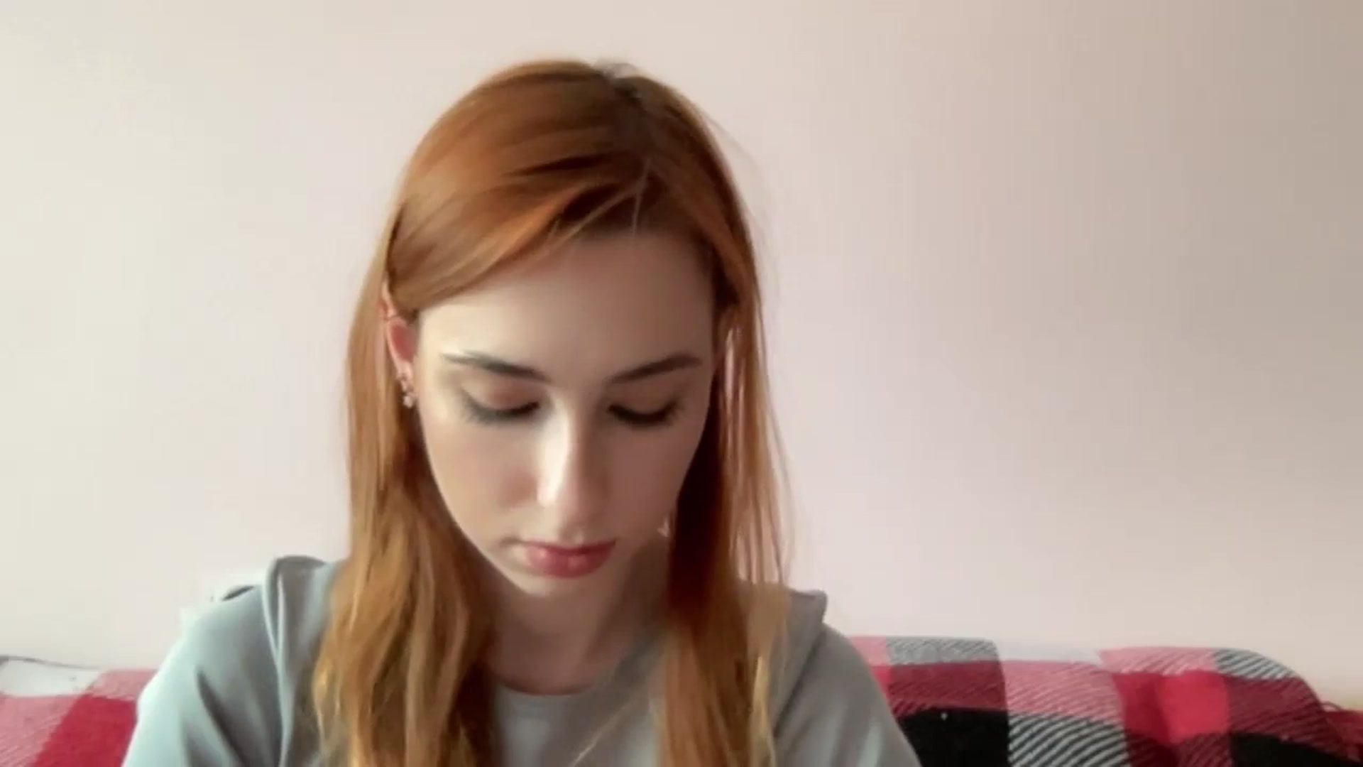 Gallery image thumbnail from Just_I's myfreecams stream on, 09/18/2024, 12:37 image 6 of 20