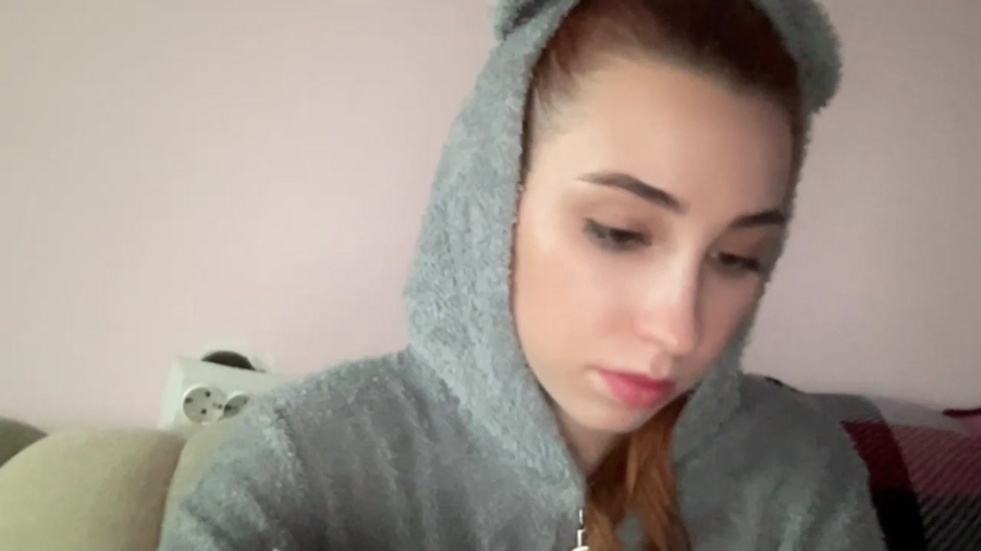 Gallery image thumbnail from Just_I's myfreecams stream on, 10/26/2024, 14:45 image 17 of 20
