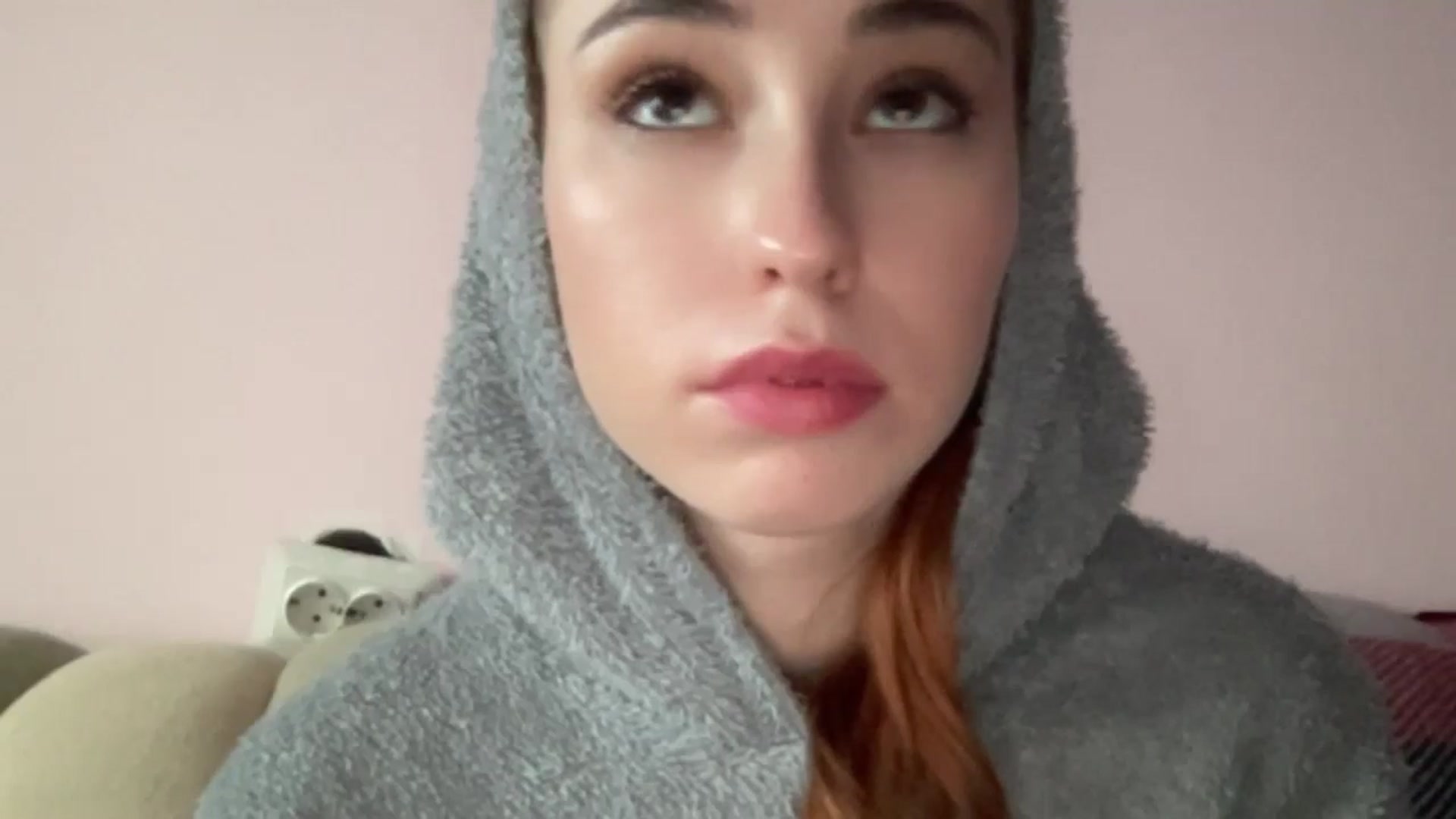 Gallery image thumbnail from Just_I's myfreecams stream on, 10/26/2024, 14:45 image 4 of 20