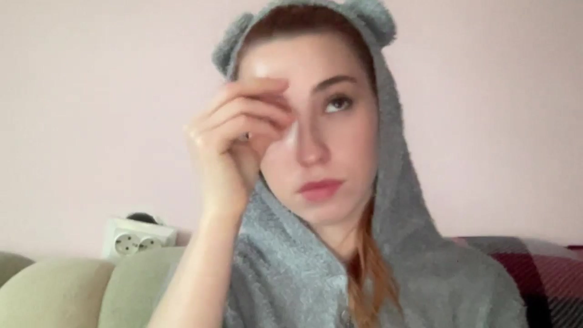 Gallery image thumbnail from Just_I's myfreecams stream on, 10/26/2024, 14:45 image 13 of 20