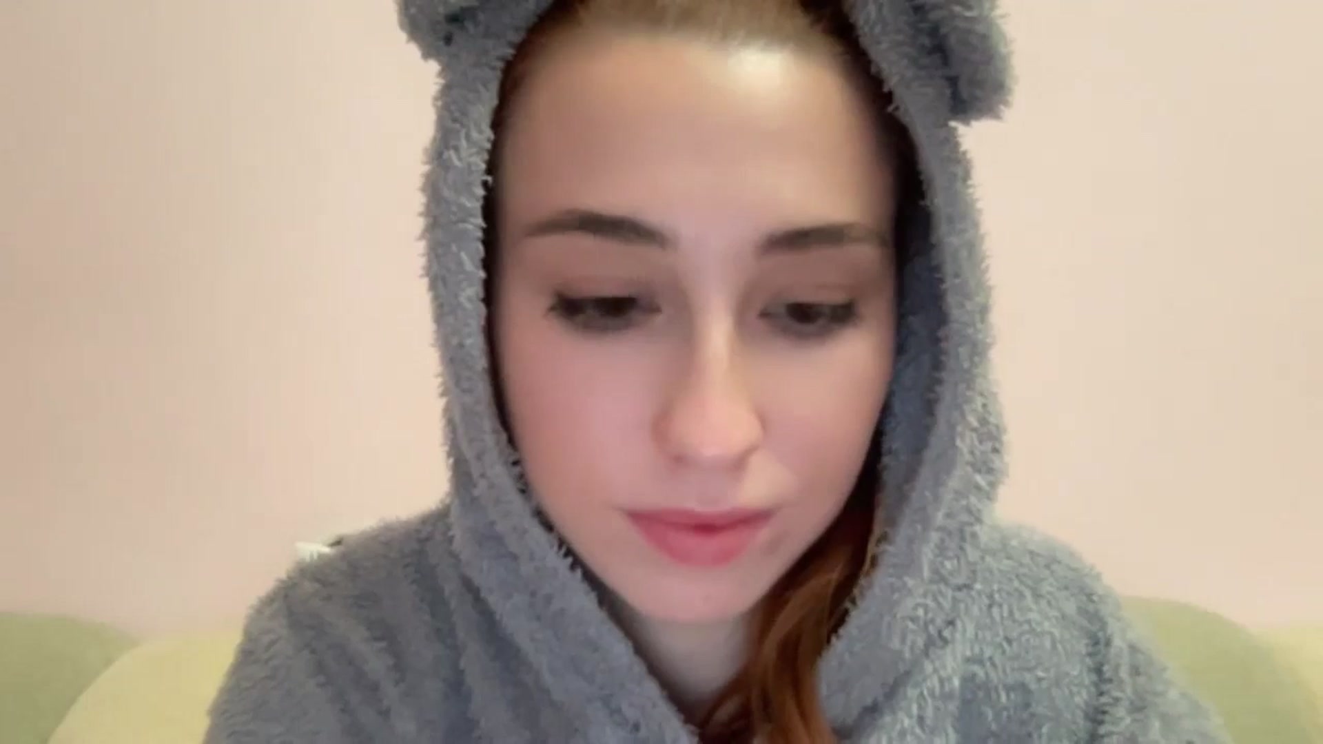 Gallery image thumbnail from Just_I's myfreecams stream on, 10/26/2024, 18:38 image 20 of 20