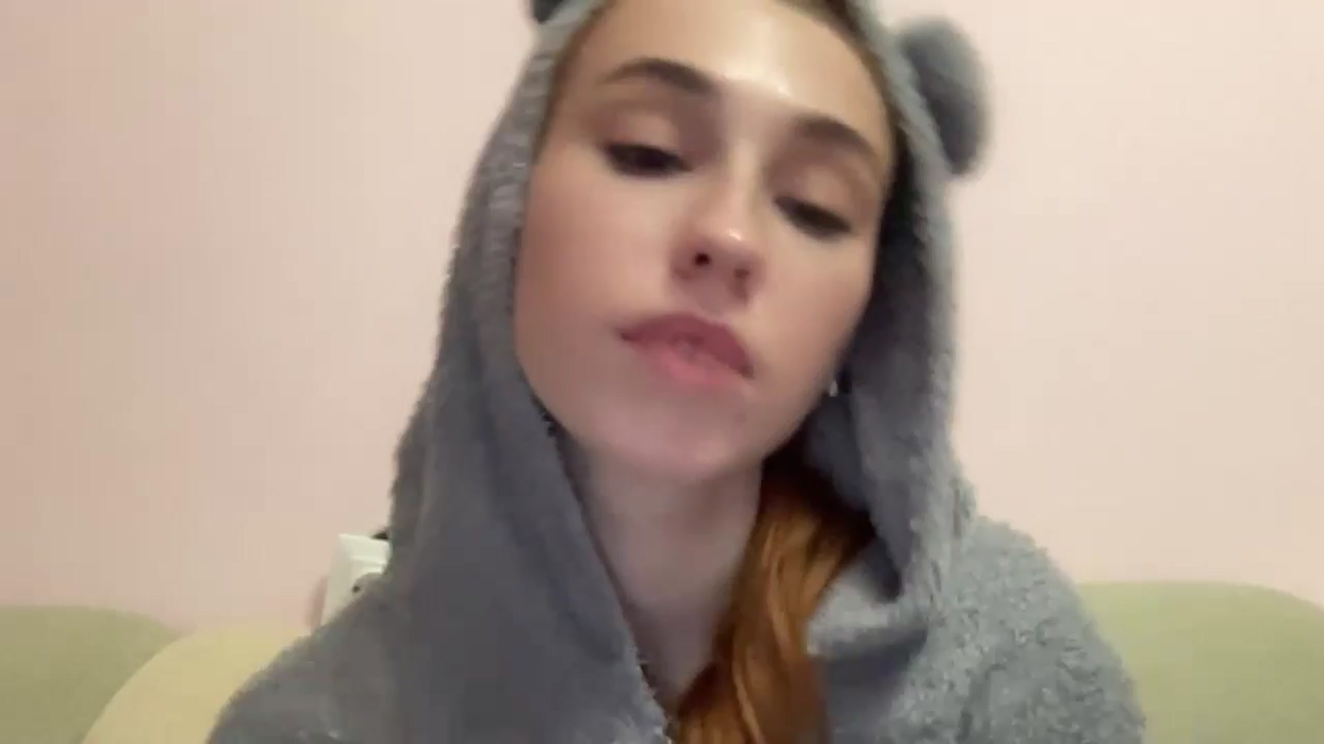 Gallery image thumbnail from Just_I's myfreecams stream on, 10/26/2024, 18:38 image 1 of 20