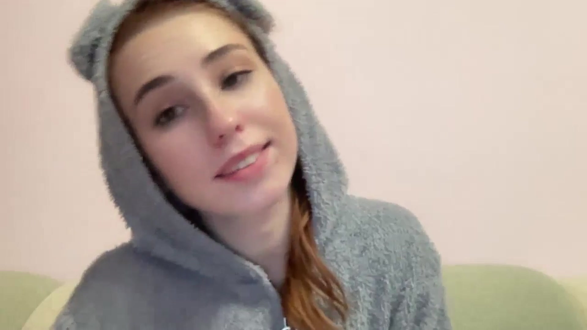 Gallery image thumbnail from Just_I's myfreecams stream on, 10/26/2024, 18:38 image 11 of 20
