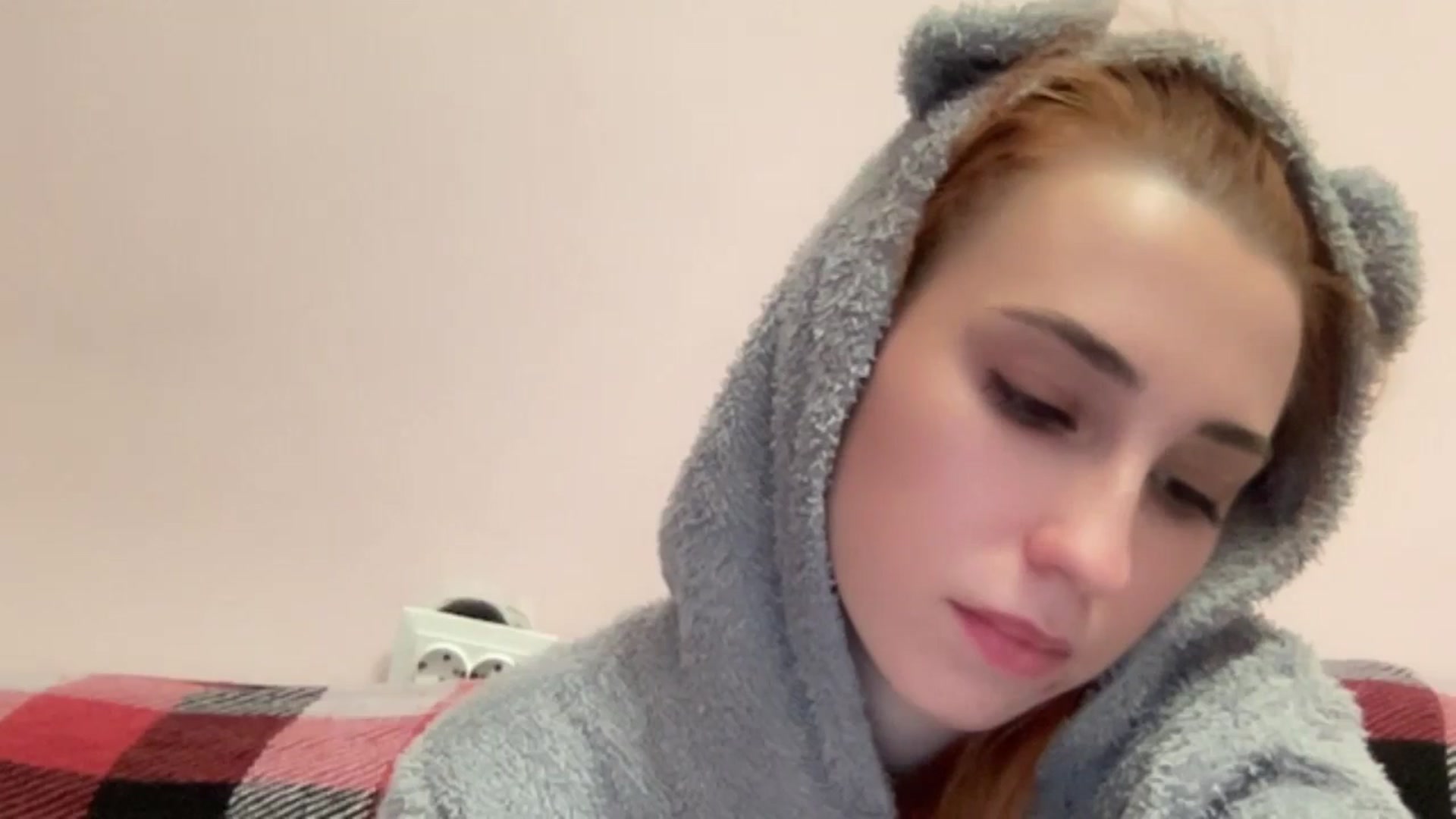 Gallery image thumbnail from Just_I's myfreecams stream on, 10/26/2024, 20:47 image 14 of 20