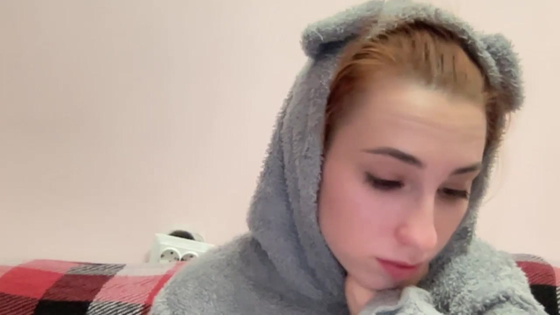 Gallery image thumbnail from Just_I's myfreecams stream on, 10/26/2024, 20:47 image 12 of 20