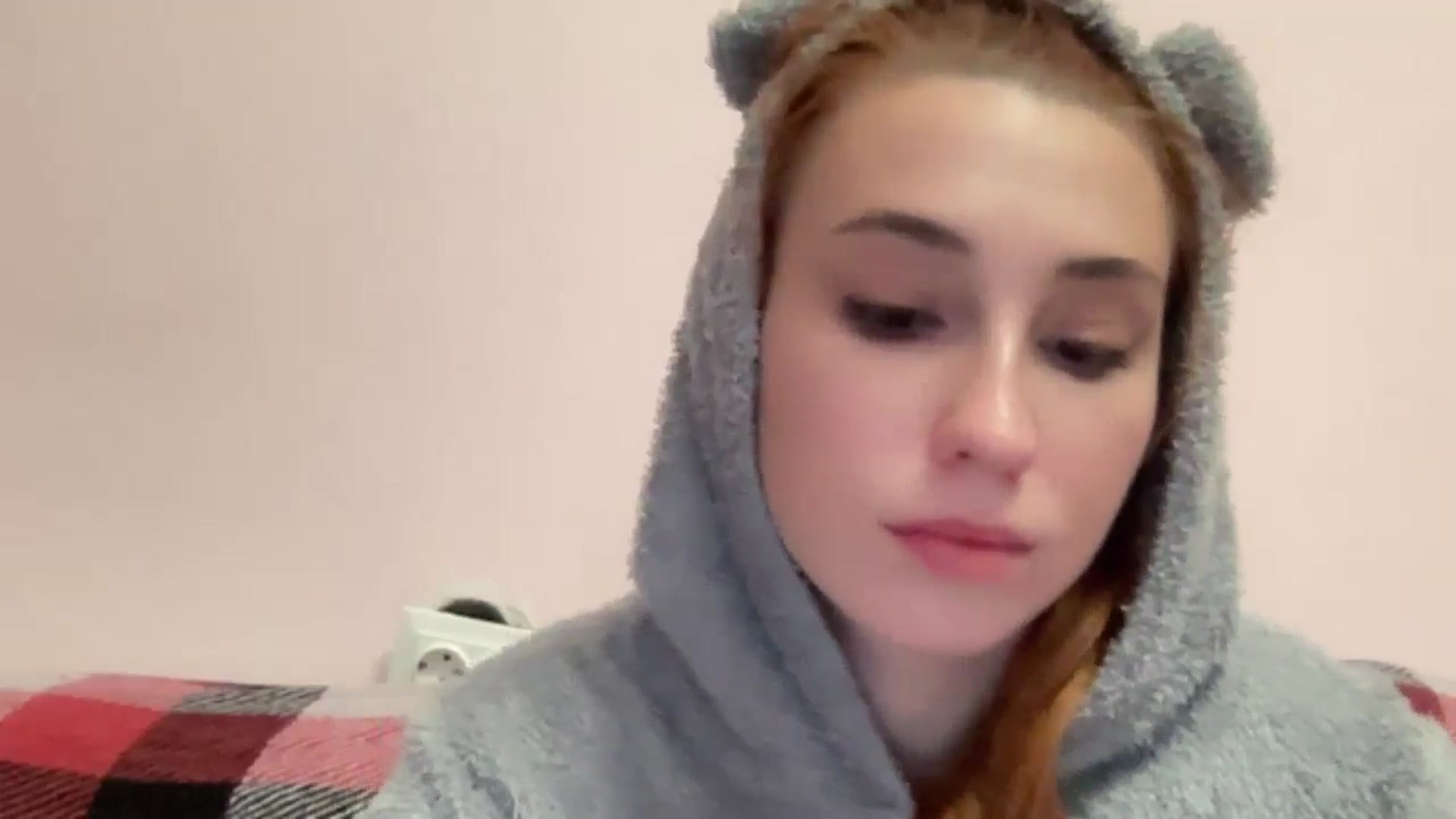 Gallery image thumbnail from Just_I's myfreecams stream on, 10/26/2024, 20:47 image 17 of 20