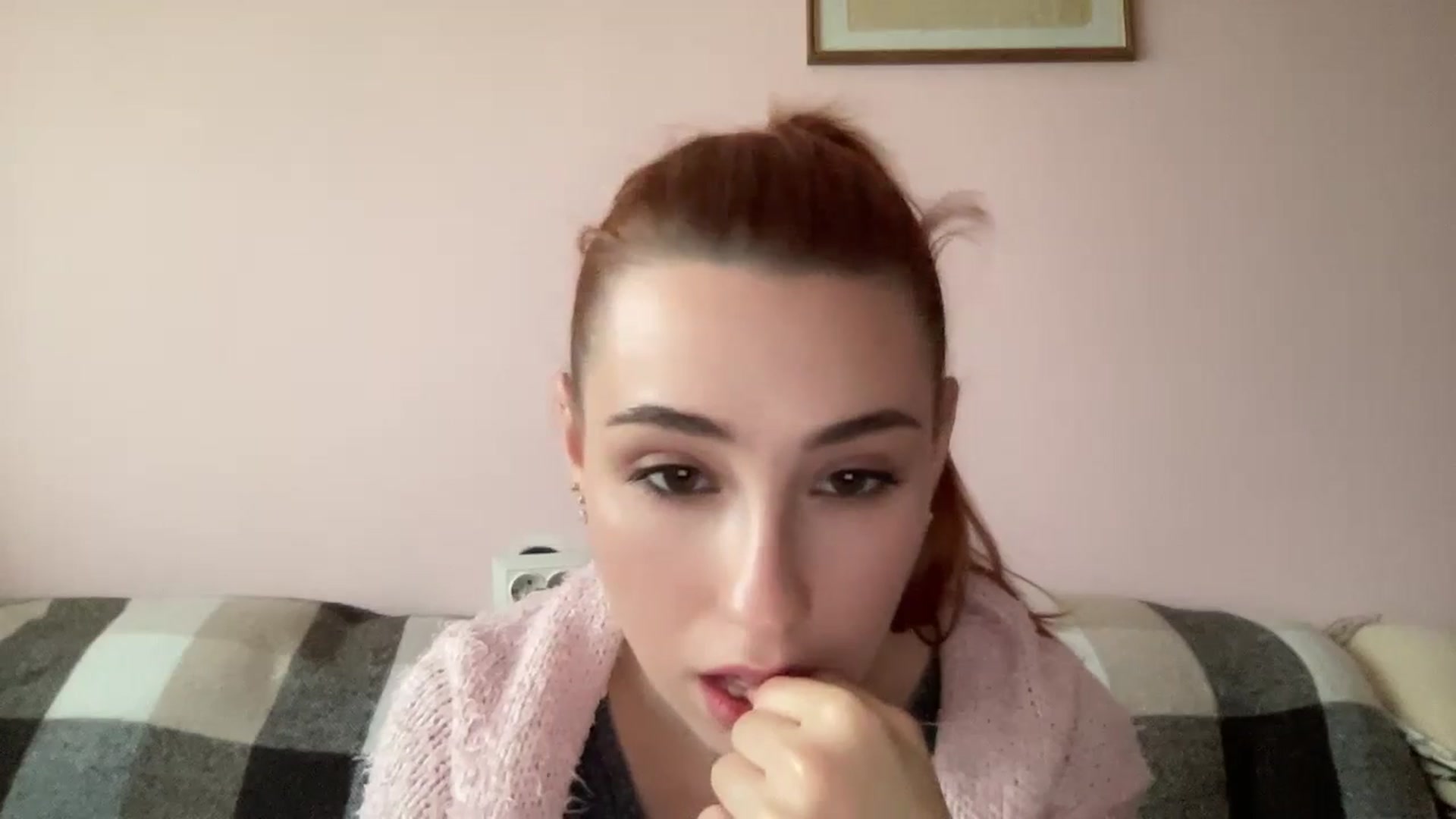 Gallery image thumbnail from Just_I's myfreecams stream on, 11/03/2024, 14:12 image 4 of 20