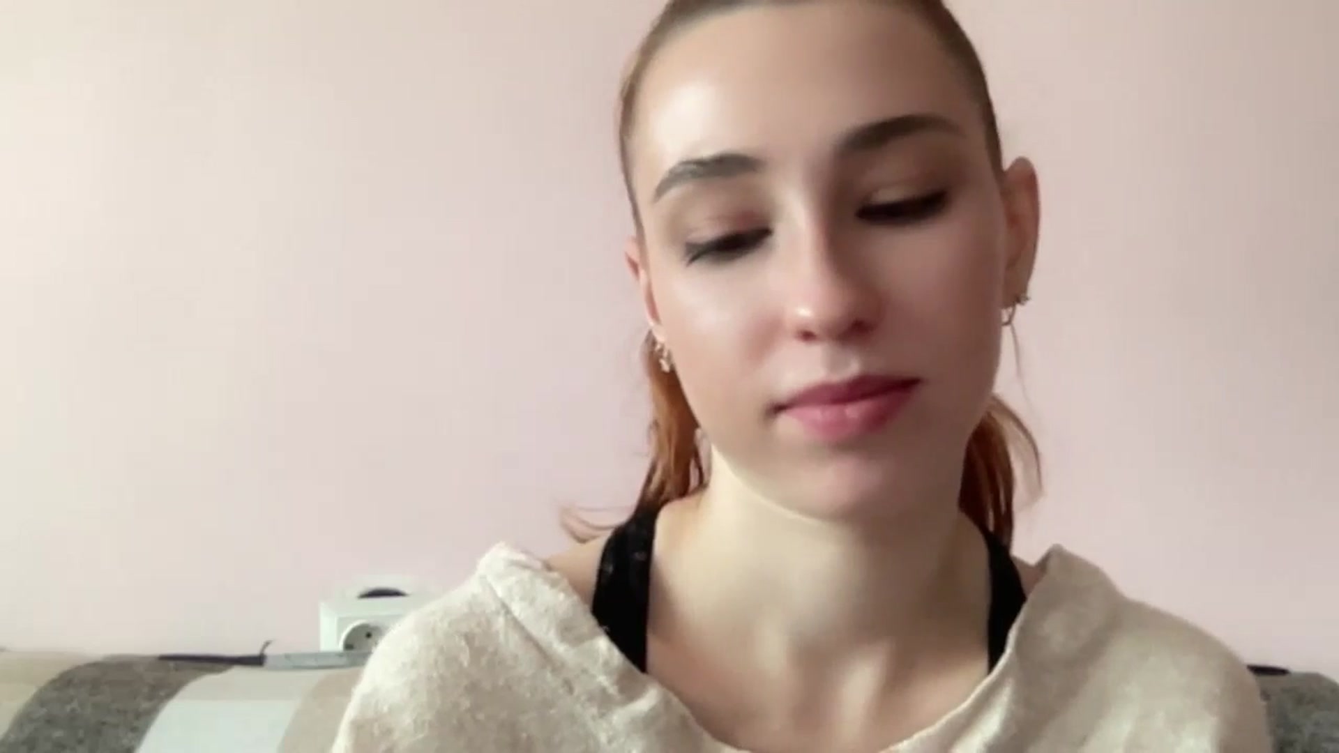 Gallery image thumbnail from Just_I's myfreecams stream on, 11/07/2024, 13:36 image 4 of 20