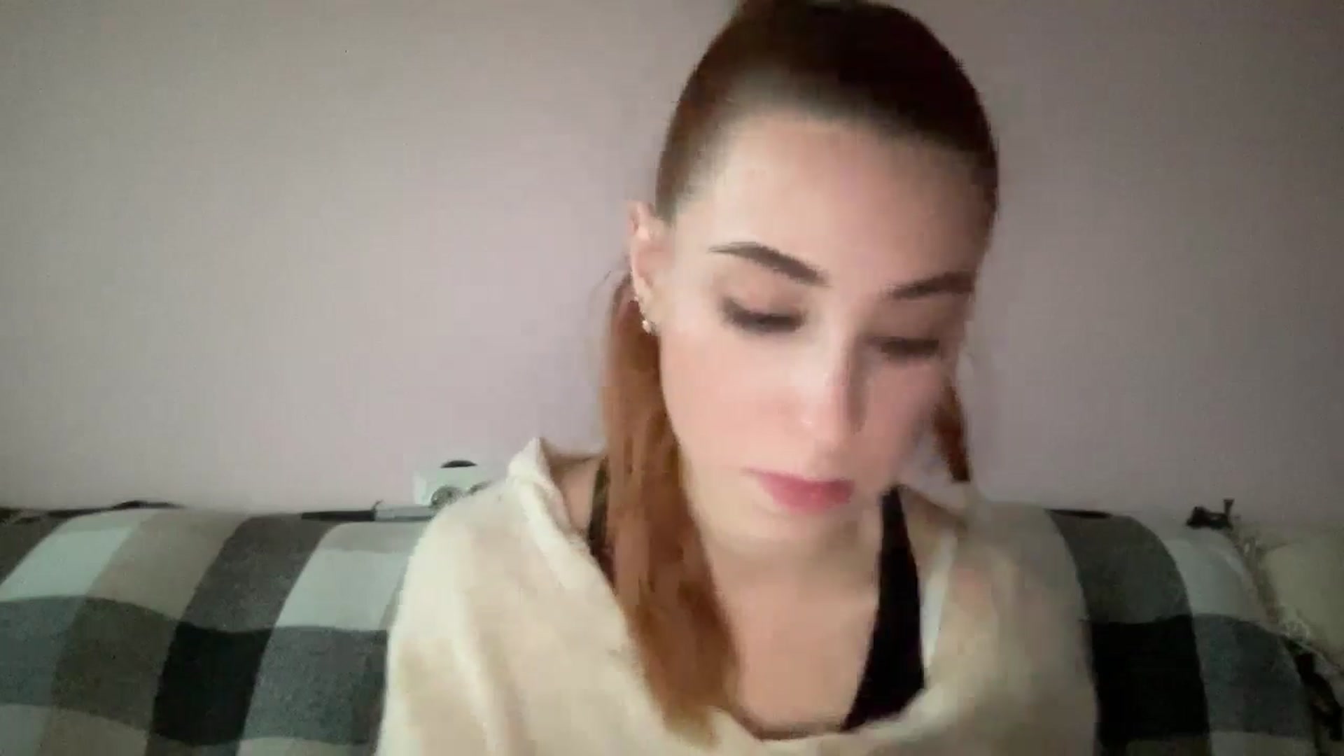 Gallery image thumbnail from Just_I's myfreecams stream on, 11/07/2024, 14:35 image 18 of 20