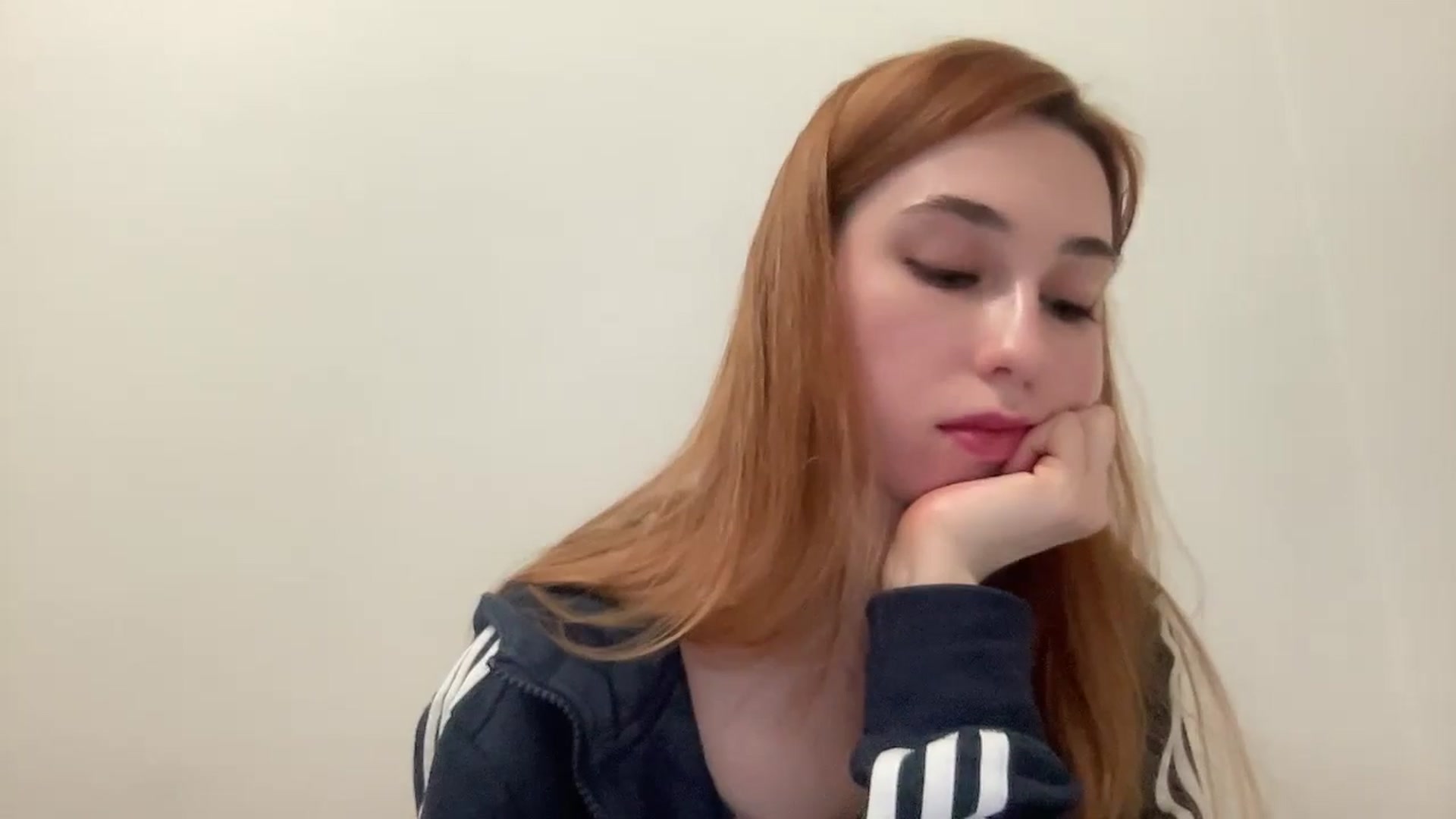 Gallery image thumbnail from Just_I's myfreecams stream on, 11/21/2024, 15:21 image 9 of 20
