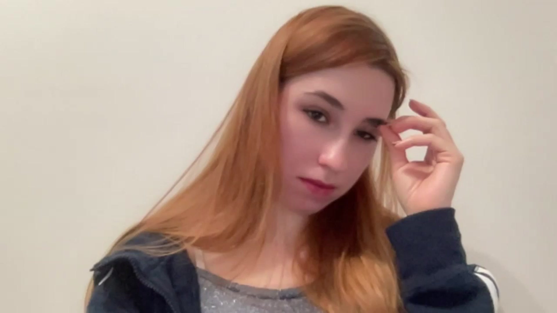 Gallery image thumbnail from Just_I's myfreecams stream on, 11/21/2024, 15:21 image 17 of 20