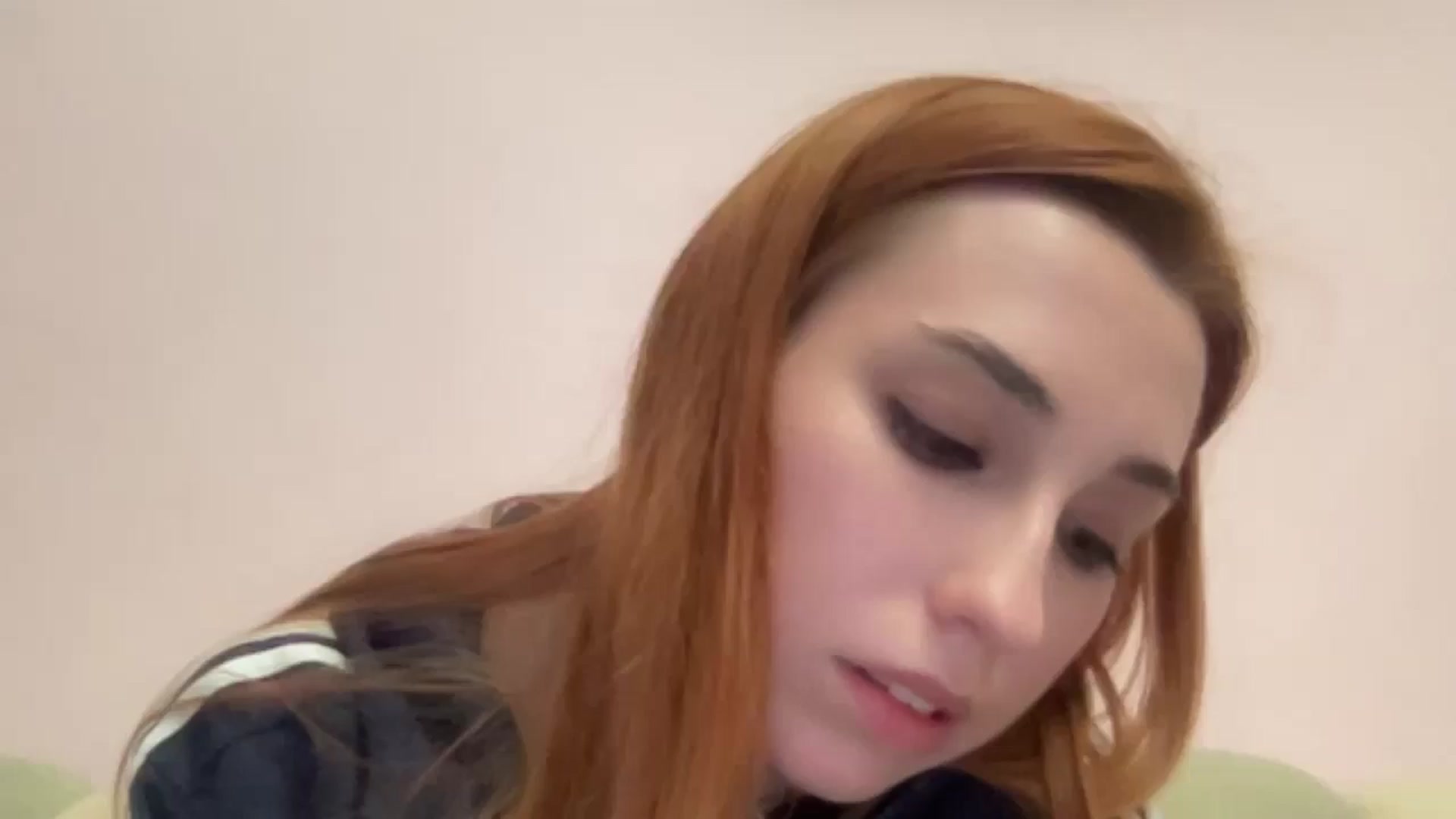 Gallery image thumbnail from Just_I's myfreecams stream on, 12/01/2024, 22:56 image 14 of 20