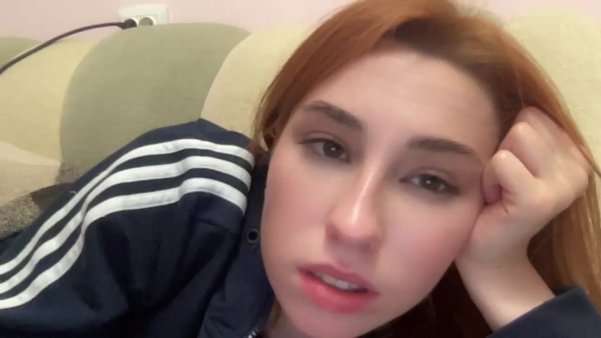 Gallery image thumbnail from Just_I's myfreecams stream on, 12/02/2024, 24:32 image 14 of 20