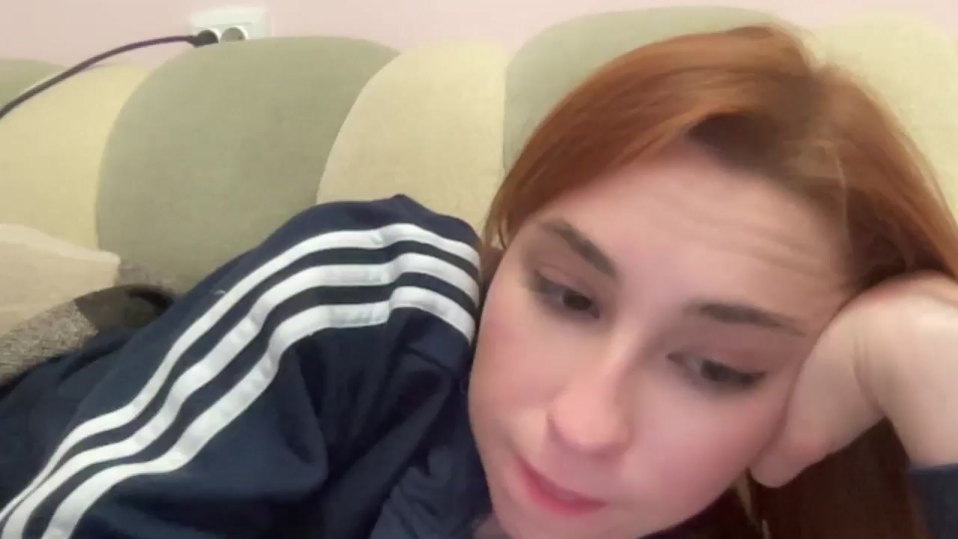 Gallery image thumbnail from Just_I's myfreecams stream on, 12/02/2024, 24:32 image 15 of 20