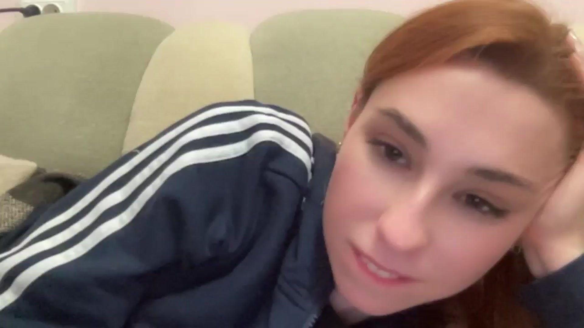 Gallery image thumbnail from Just_I's myfreecams stream on, 12/02/2024, 24:32 image 4 of 20