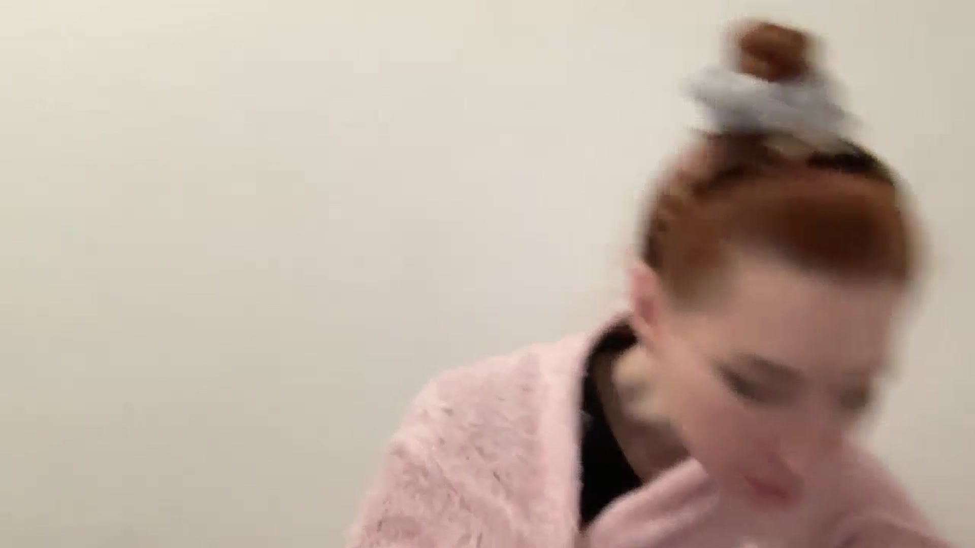 Gallery image thumbnail from Just_I's myfreecams stream on, 12/07/2024, 20:17 image 12 of 20