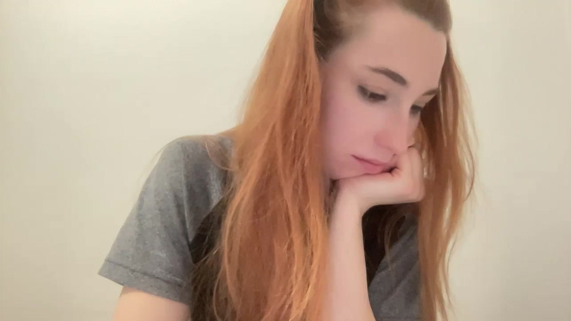 Gallery image thumbnail from Just_I's myfreecams stream on, 12/08/2024, 20:43 image 19 of 20