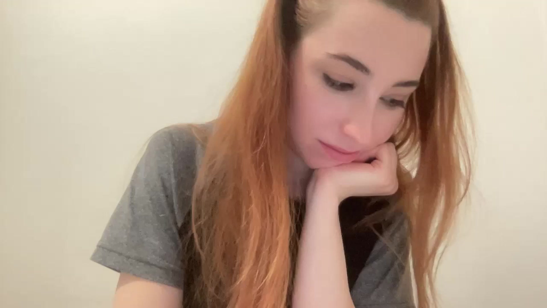 Gallery image thumbnail from Just_I's myfreecams stream on, 12/08/2024, 20:43 image 16 of 20