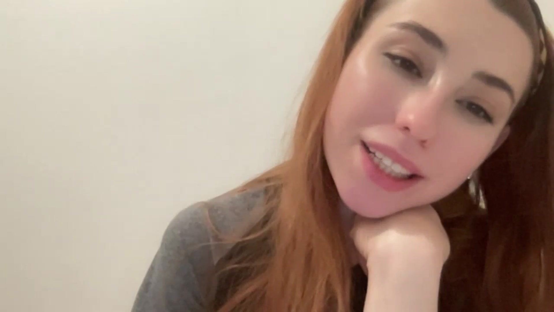 Gallery image thumbnail from Just_I's myfreecams stream on, 12/08/2024, 22:41 image 16 of 20