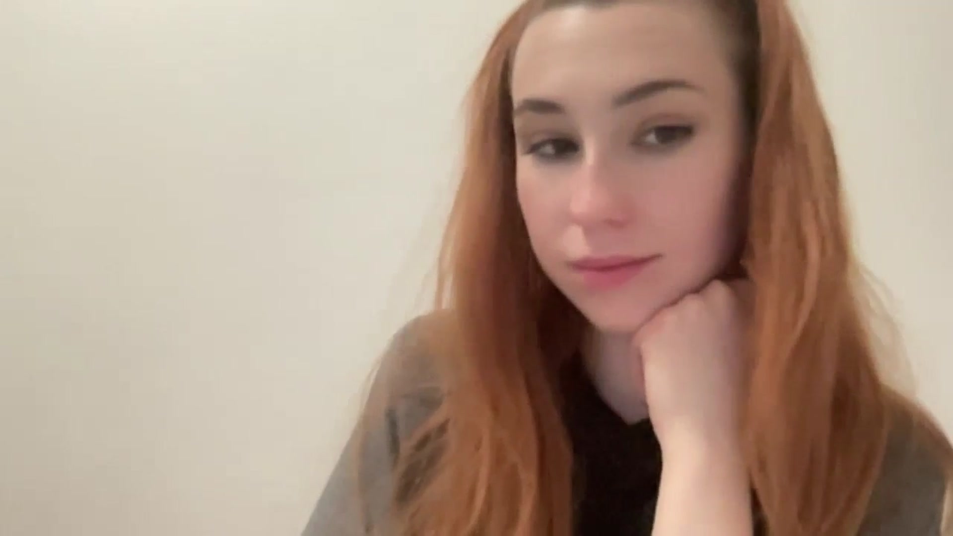 Gallery image thumbnail from Just_I's myfreecams stream on, 12/08/2024, 22:41 image 15 of 20
