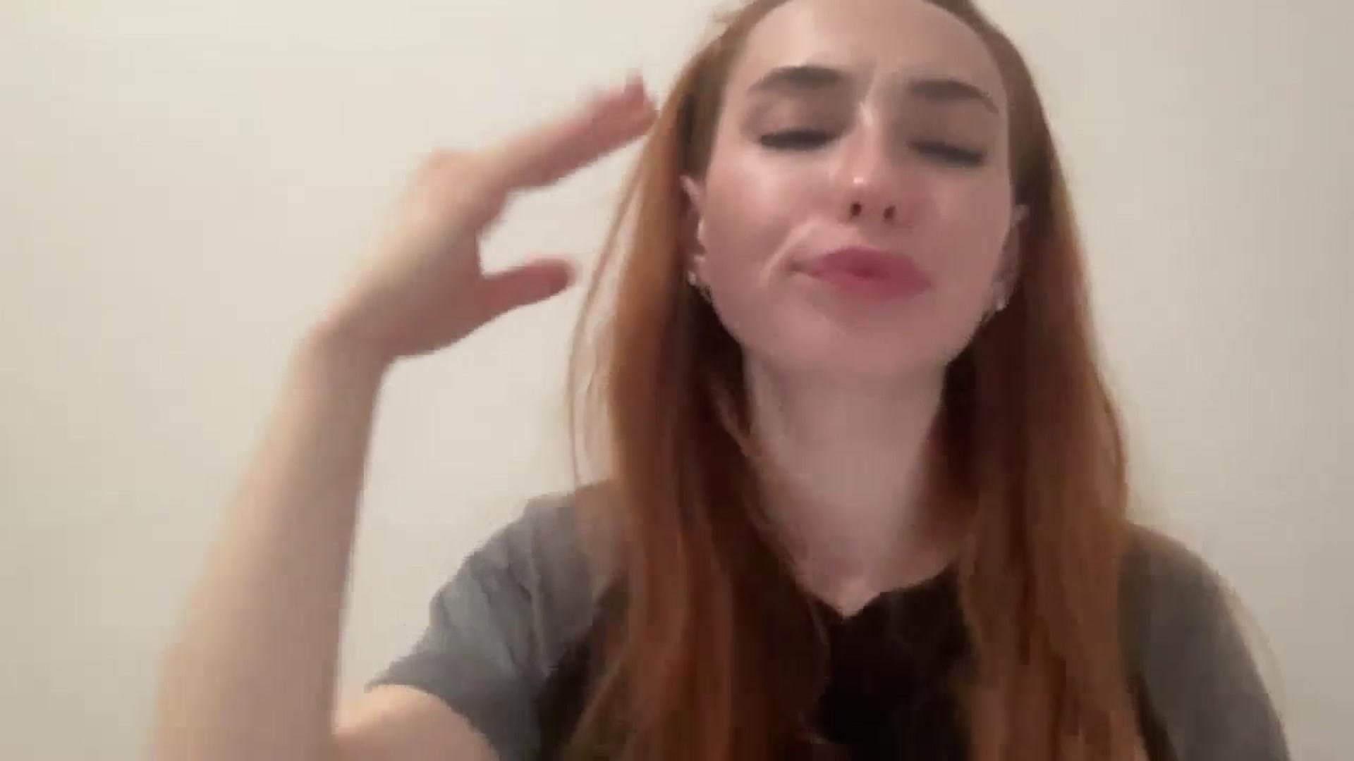Gallery image thumbnail from Just_I's myfreecams stream on, 12/08/2024, 22:41 image 12 of 20