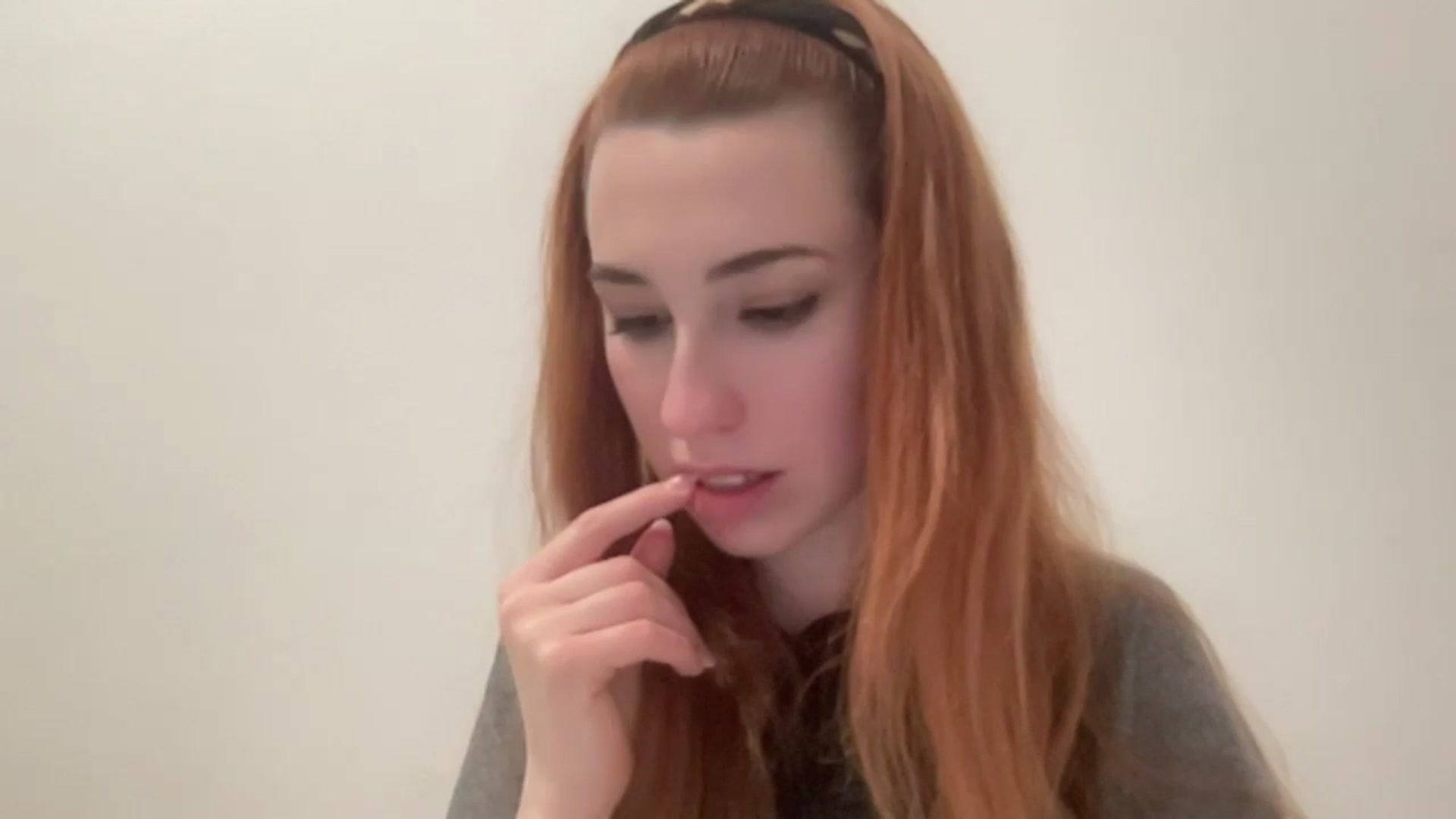 Gallery image thumbnail from Just_I's myfreecams stream on, 12/08/2024, 22:41 image 19 of 20