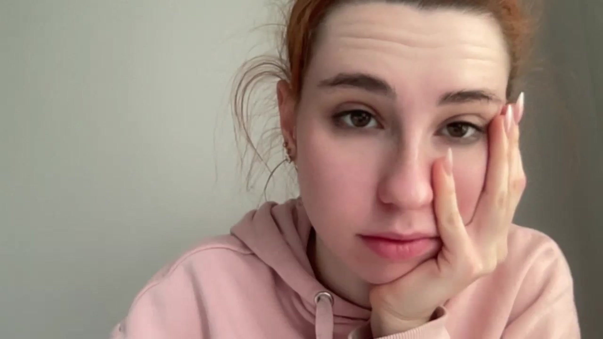 Gallery image thumbnail from Just_I's myfreecams stream on, 12/19/2024, 09:33 image 16 of 20