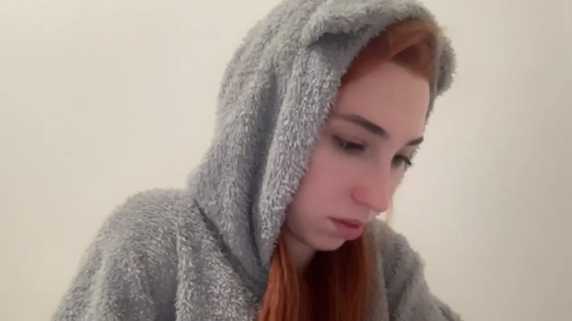 Gallery image thumbnail from Just_I's myfreecams stream on, 12/21/2024, 20:12 image 5 of 20