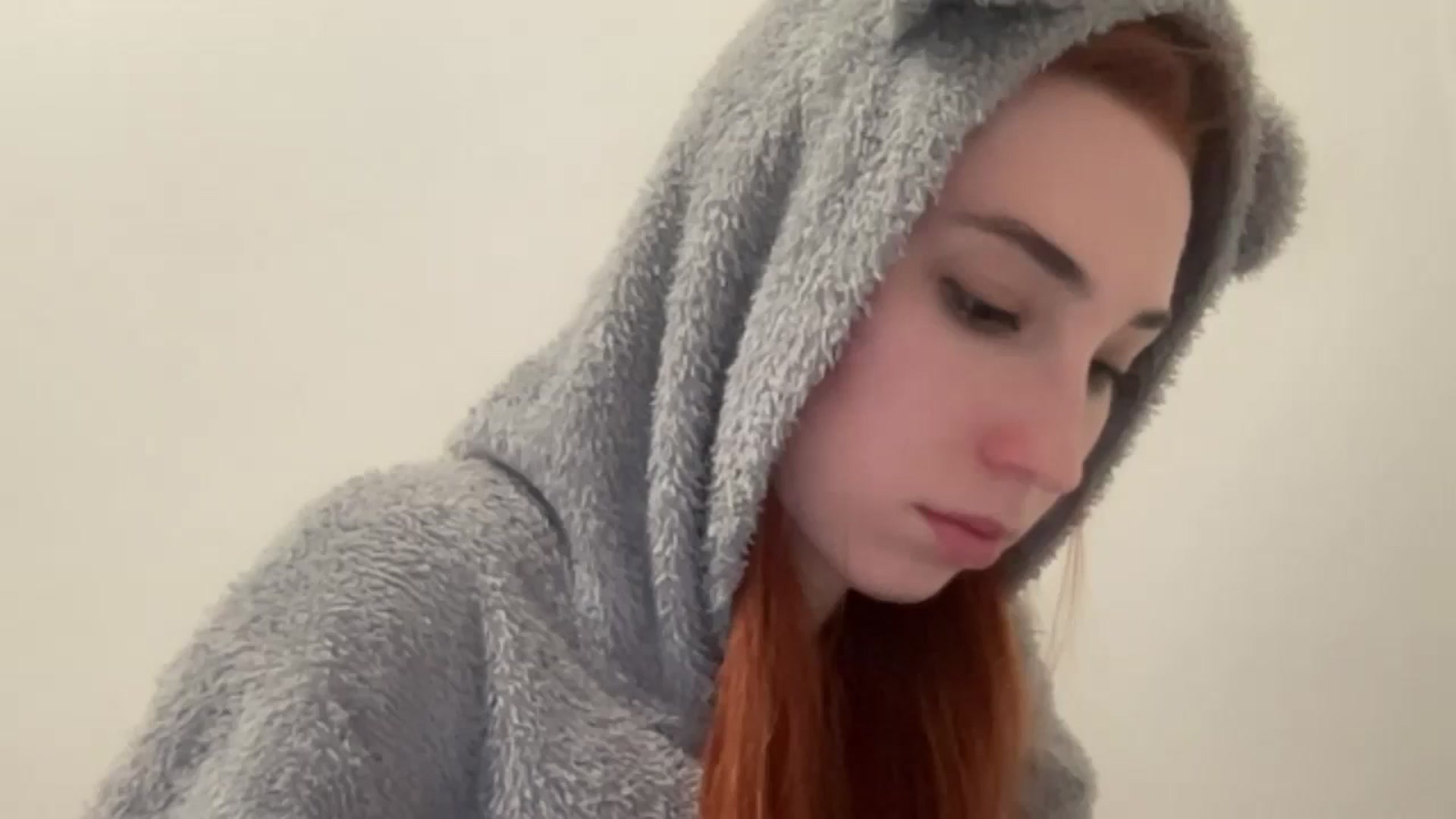 Gallery image thumbnail from Just_I's myfreecams stream on, 12/21/2024, 20:12 image 15 of 20